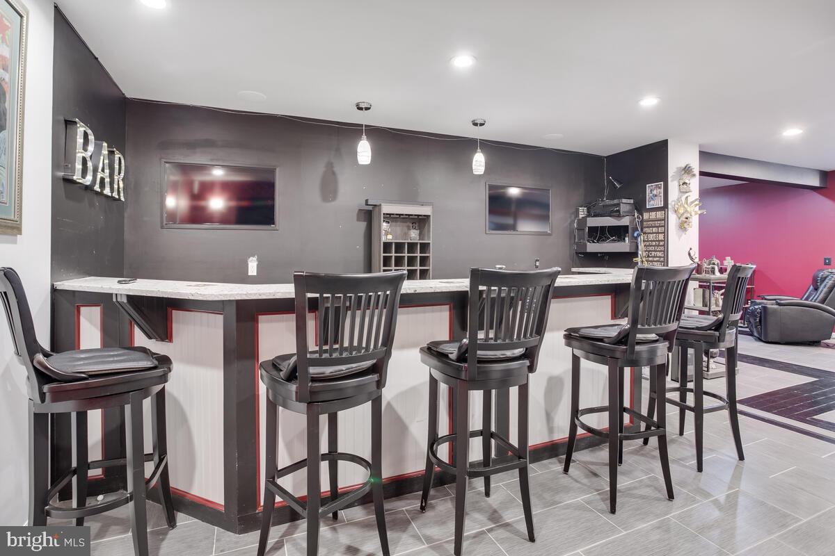 BRENTWOOD - Residential