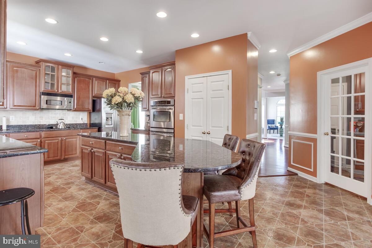 BRENTWOOD - Residential