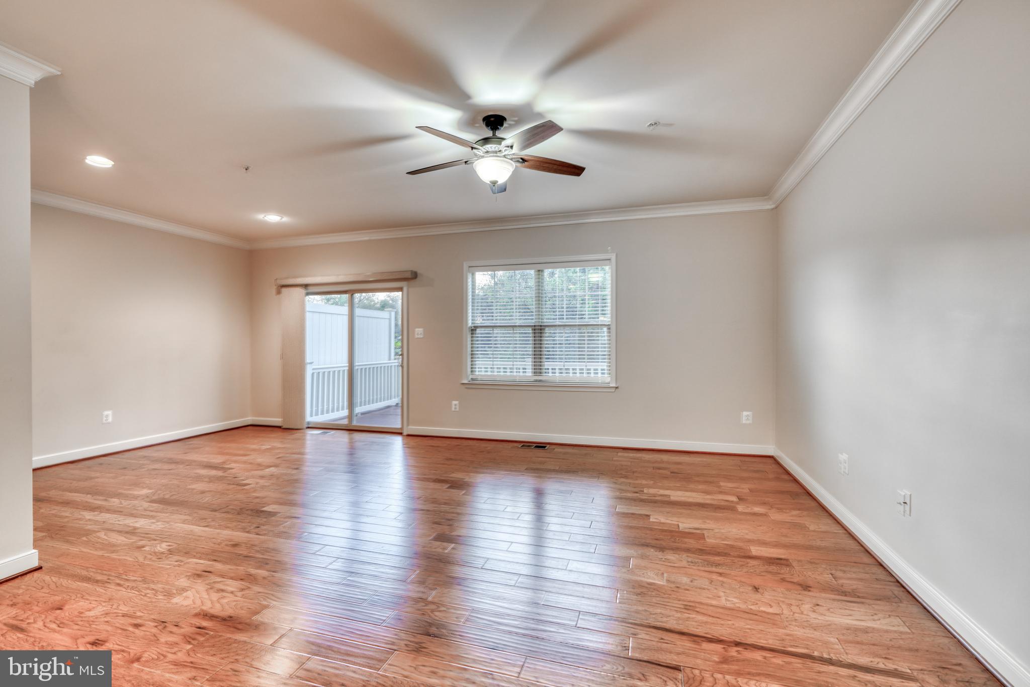 HUNT VALLEY - Residential Lease