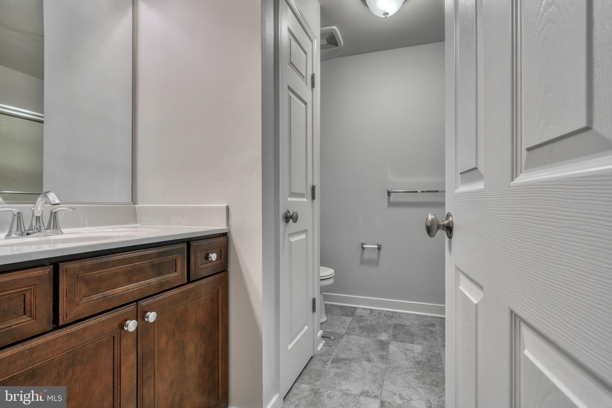 HUNT VALLEY - Residential Lease