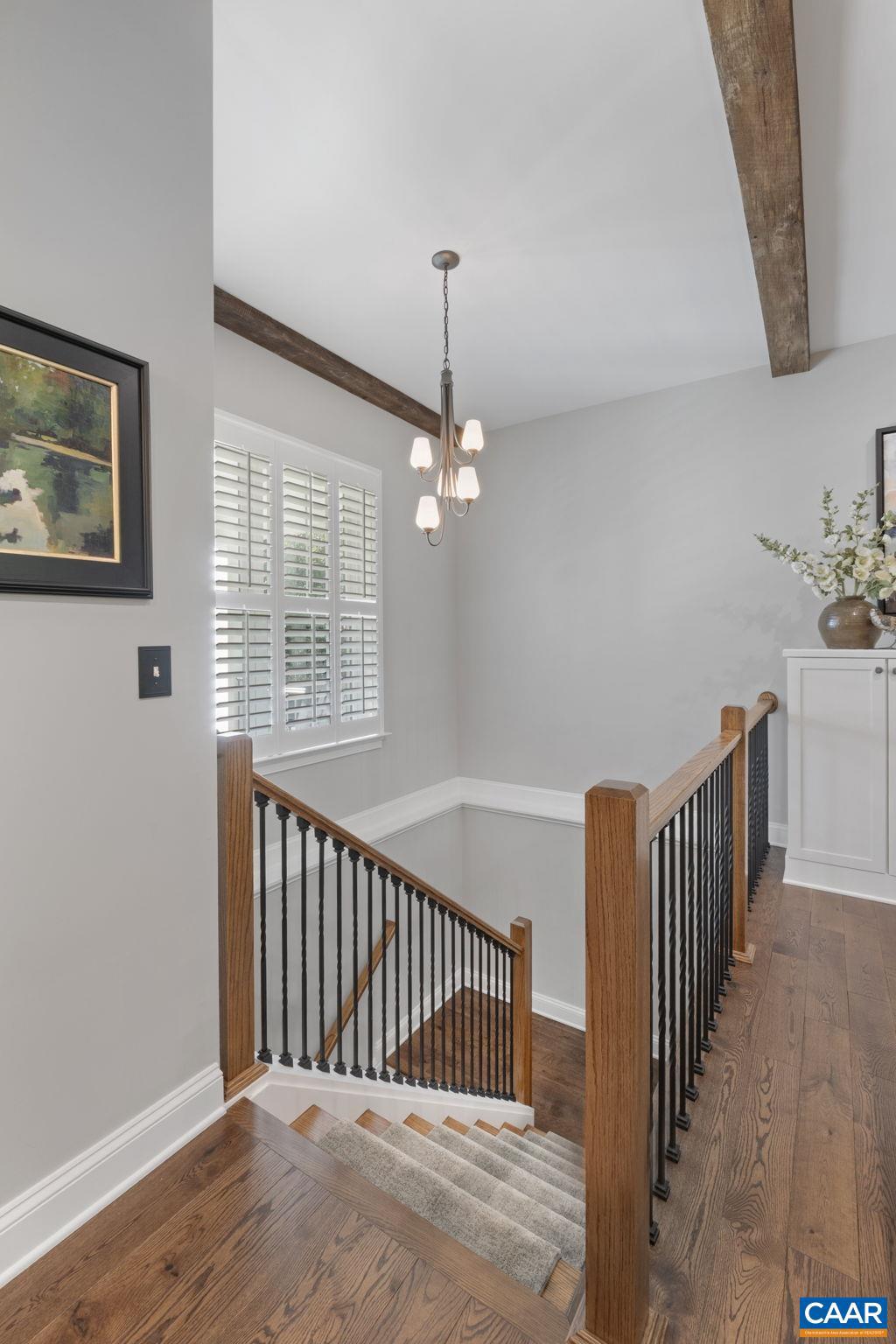 MEADOW BROOK - Residential