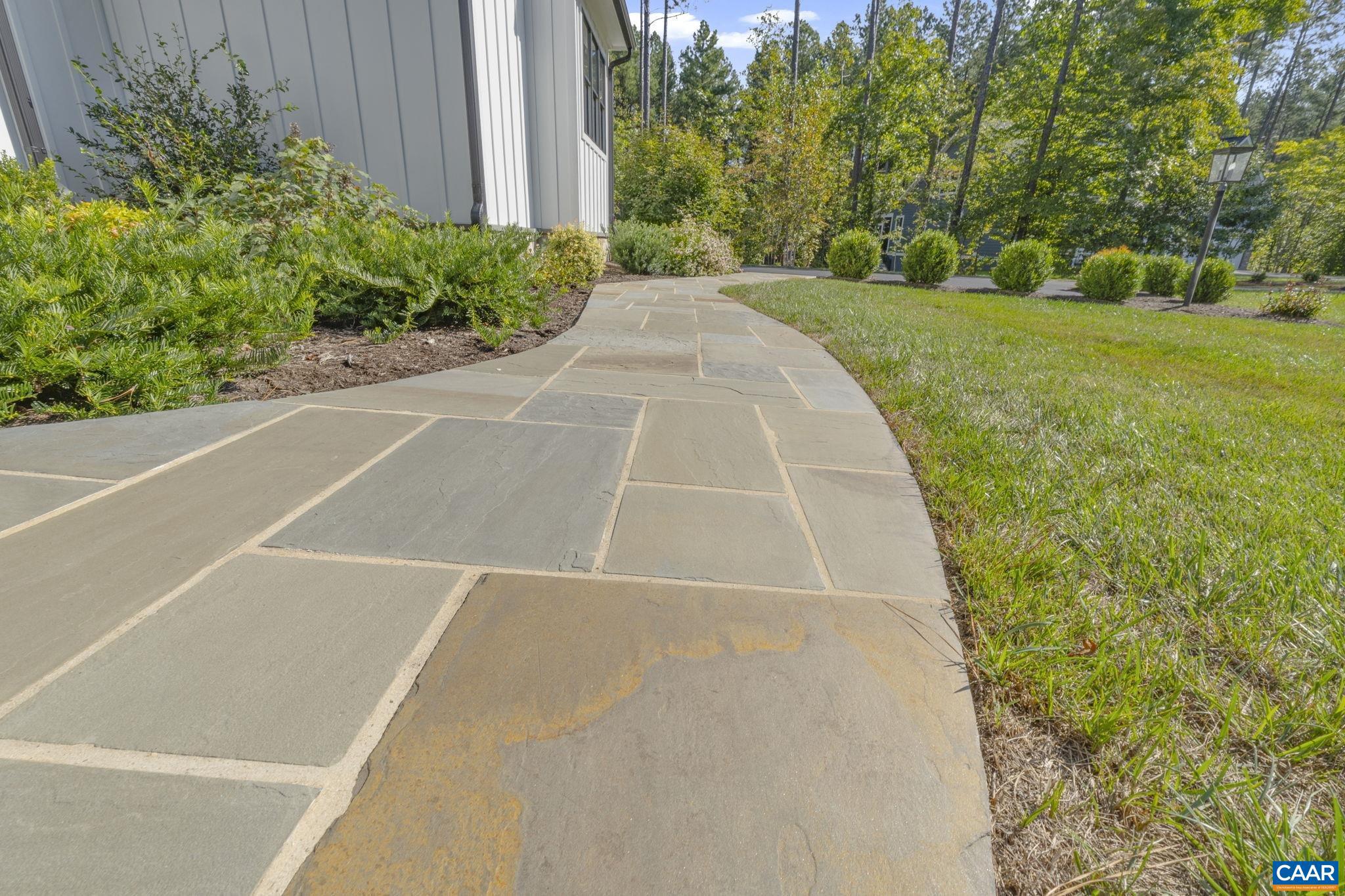 MEADOW BROOK - Residential