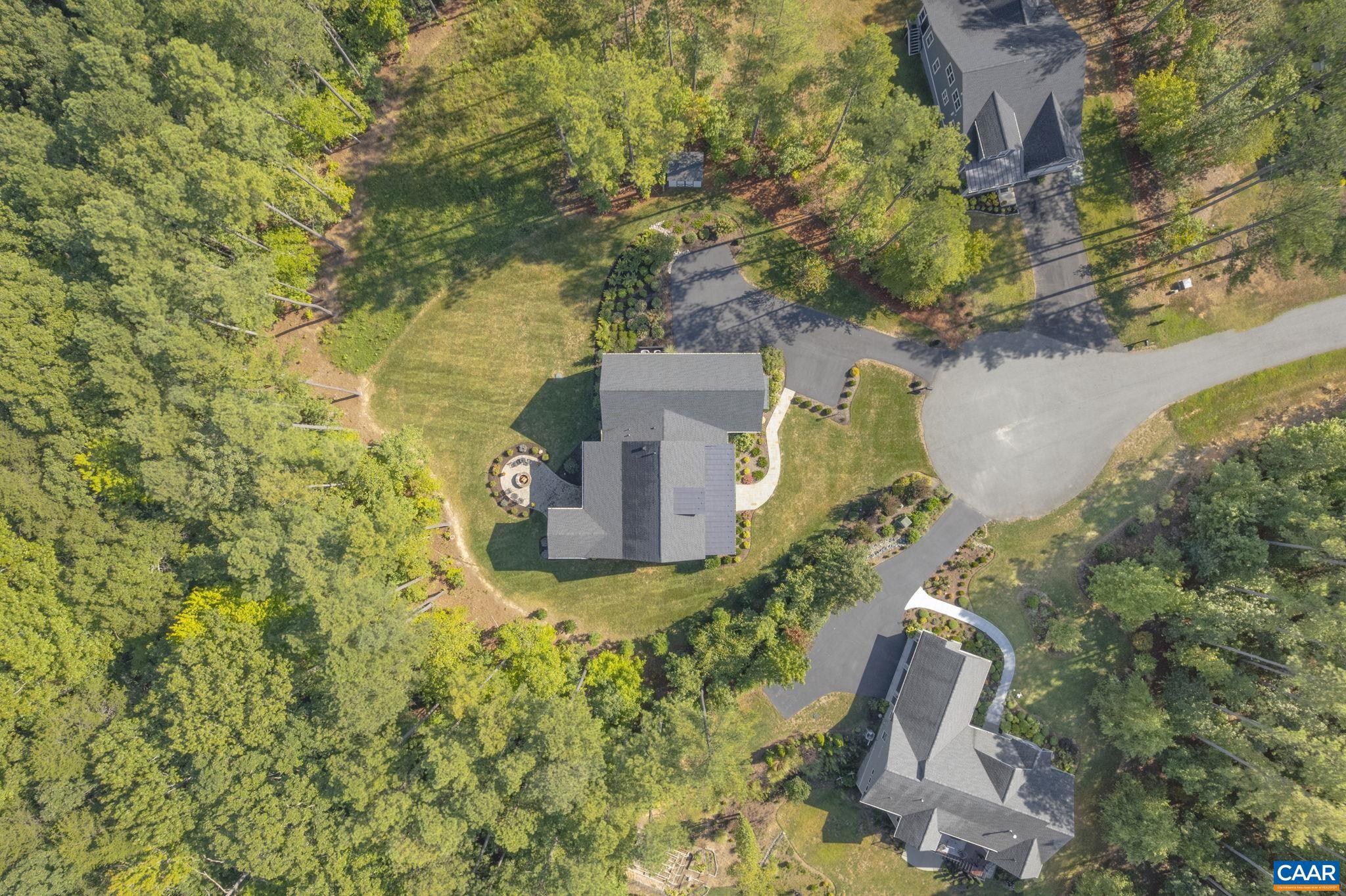 MEADOW BROOK - Residential