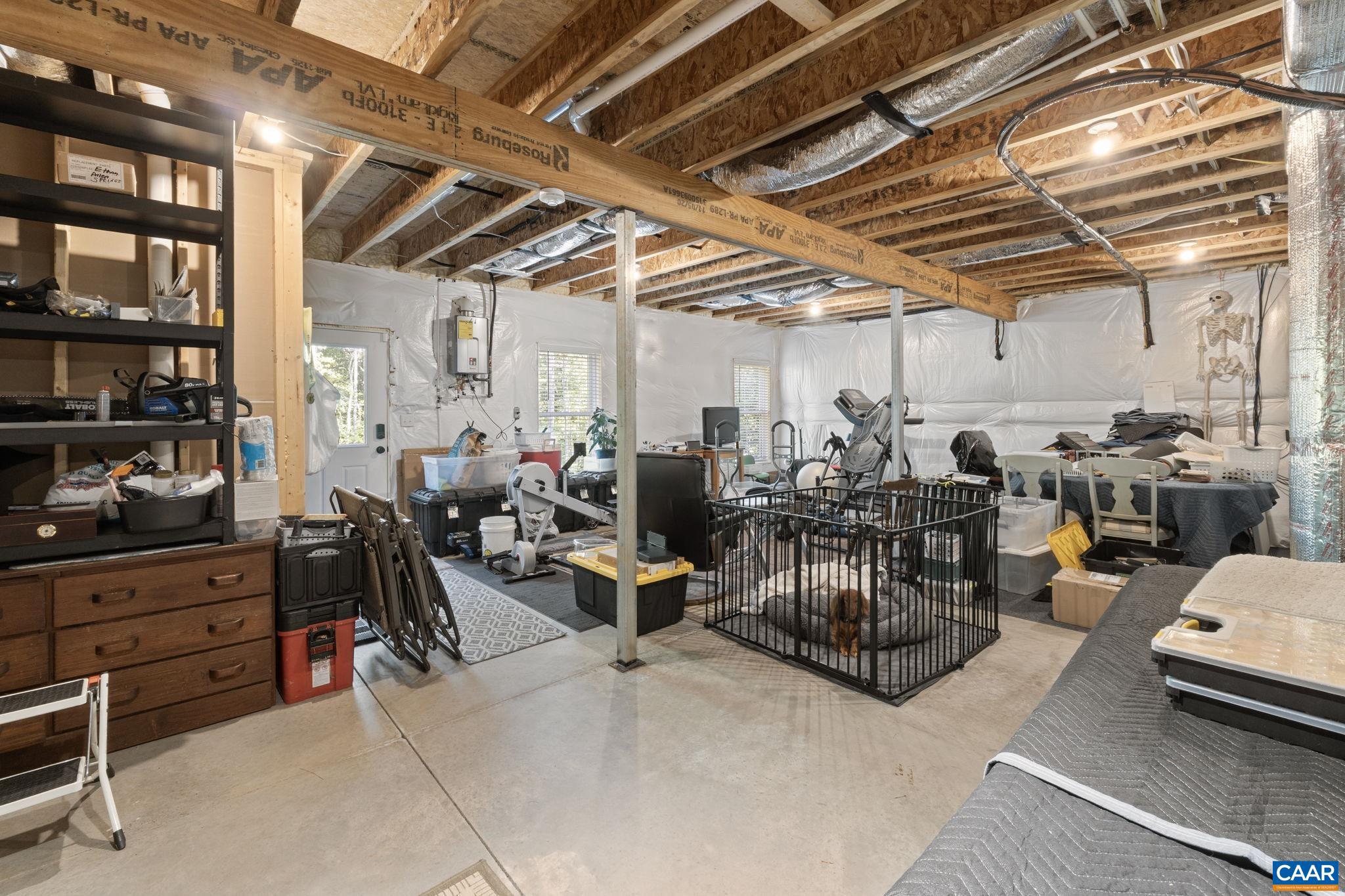 MEADOW BROOK - Residential