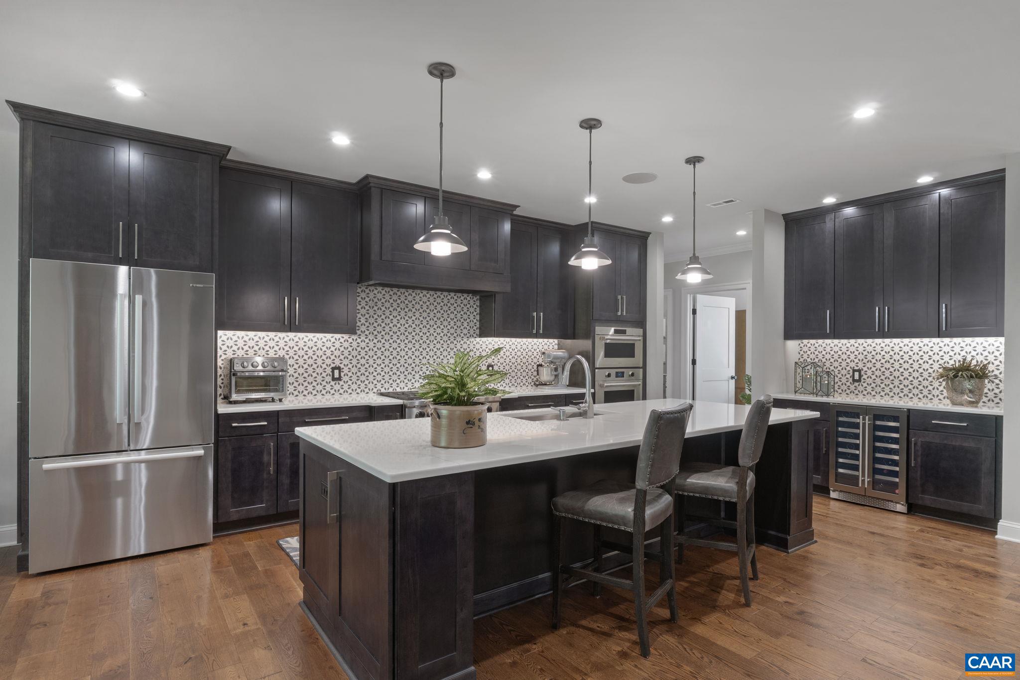 MEADOW BROOK - Residential