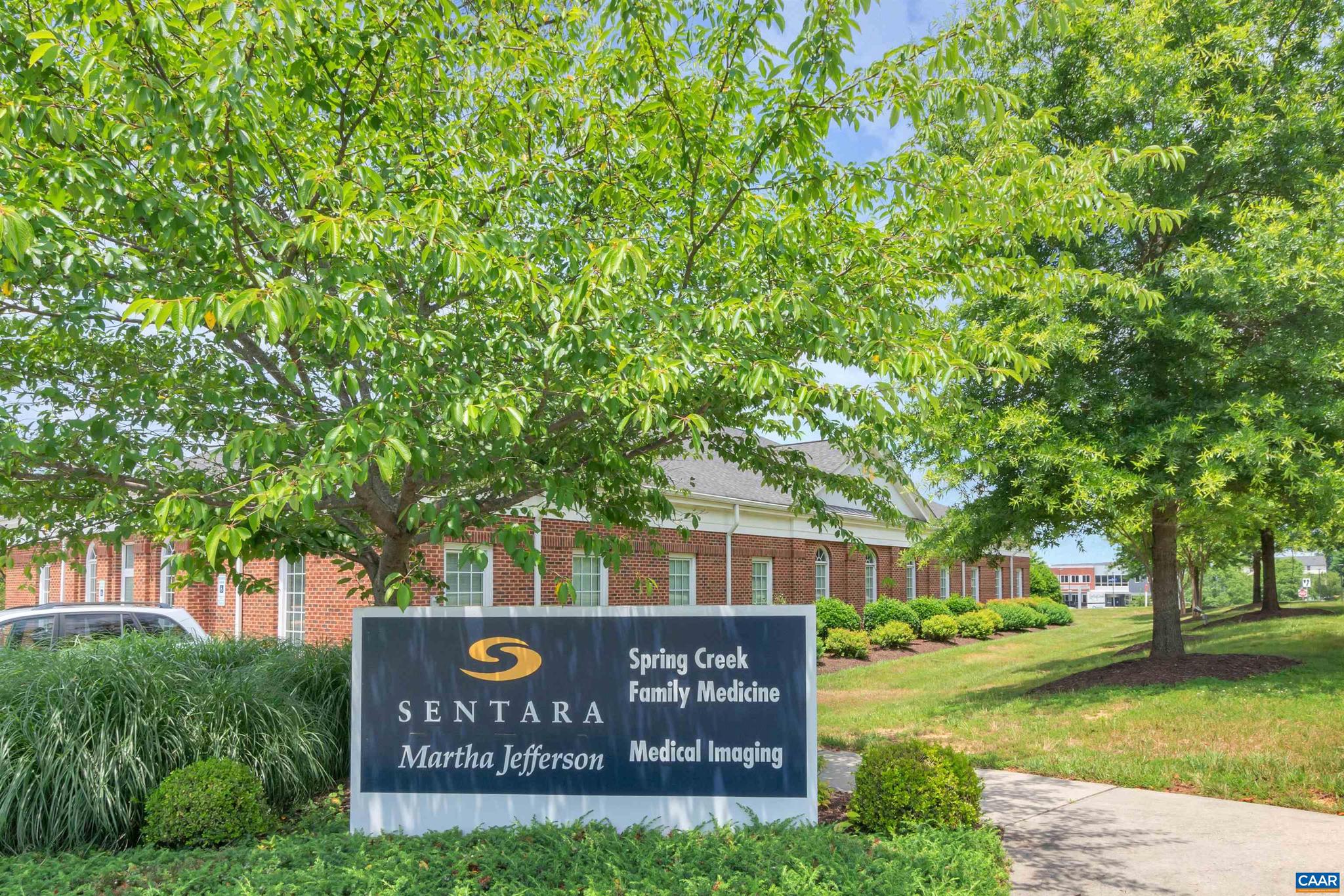 MEADOW BROOK - Residential