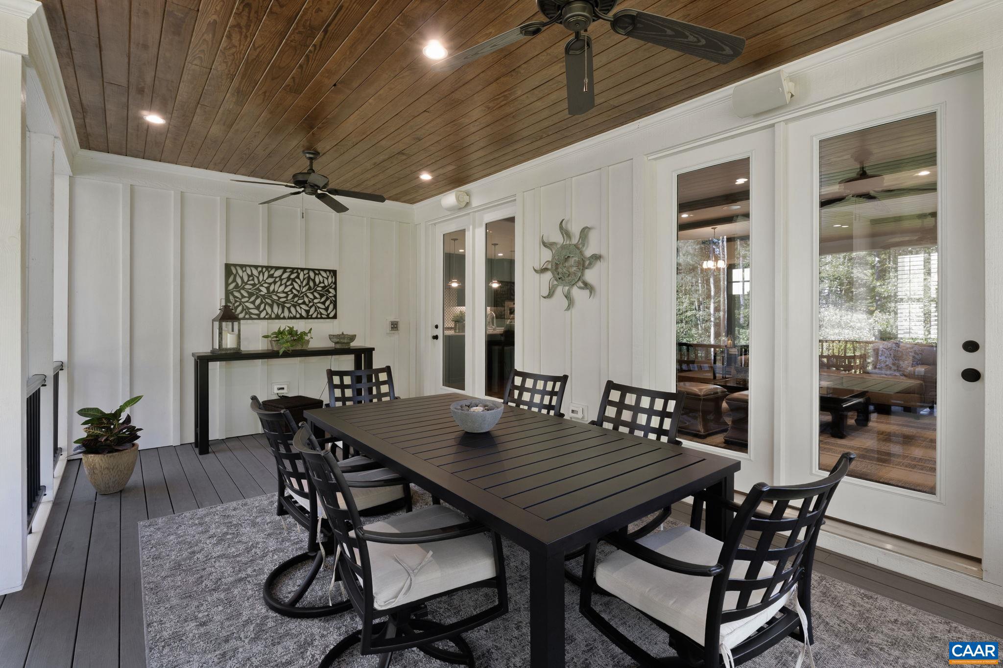 MEADOW BROOK - Residential