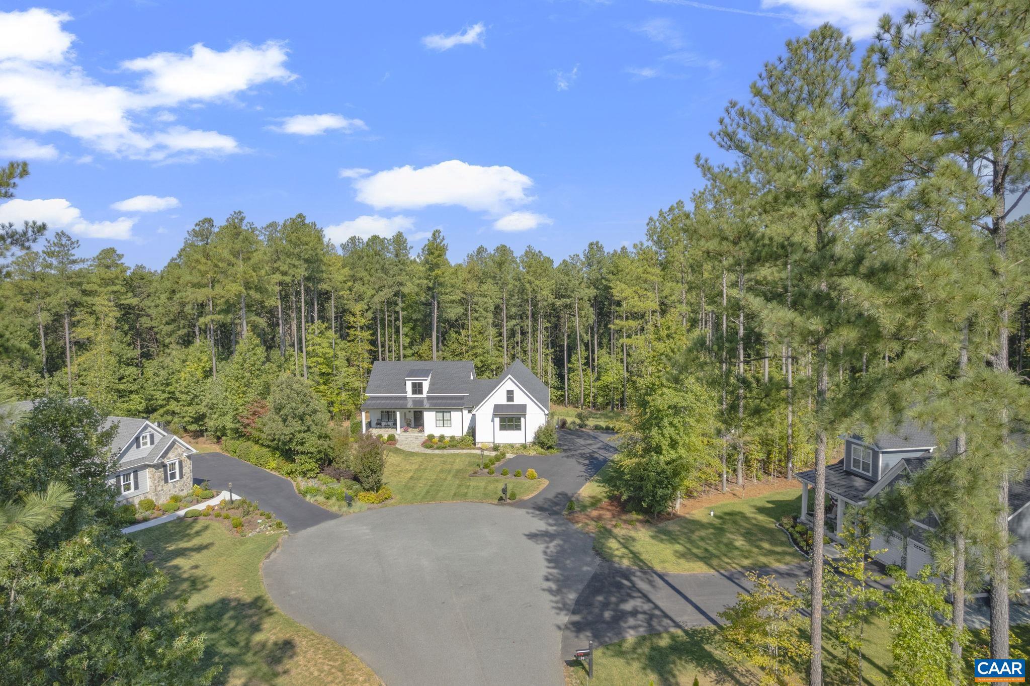 MEADOW BROOK - Residential