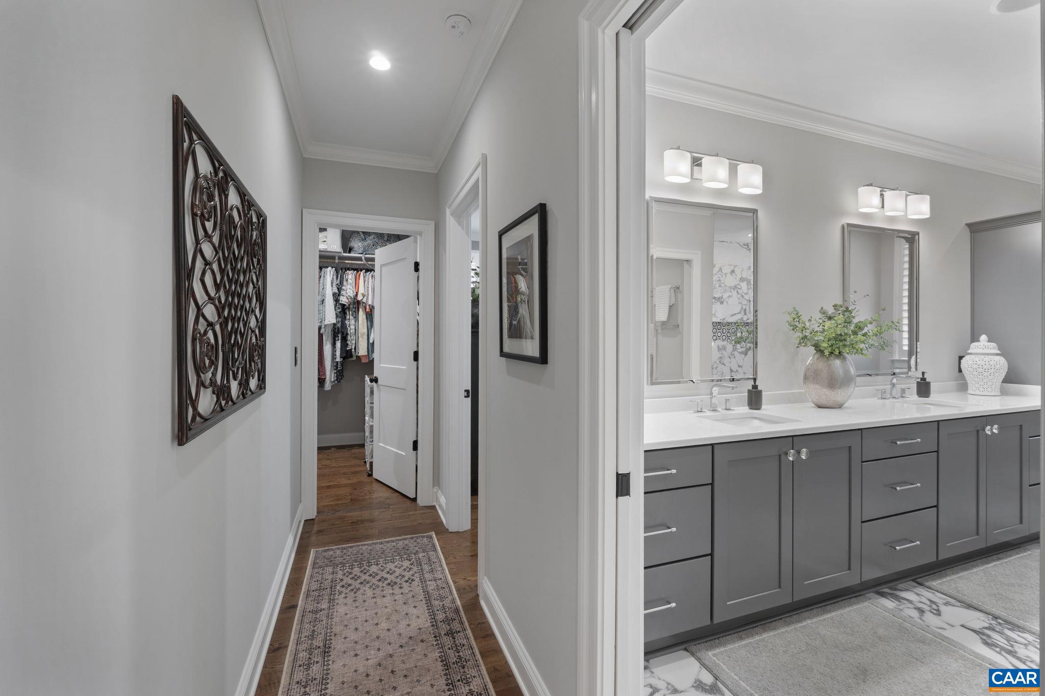 MEADOW BROOK - Residential