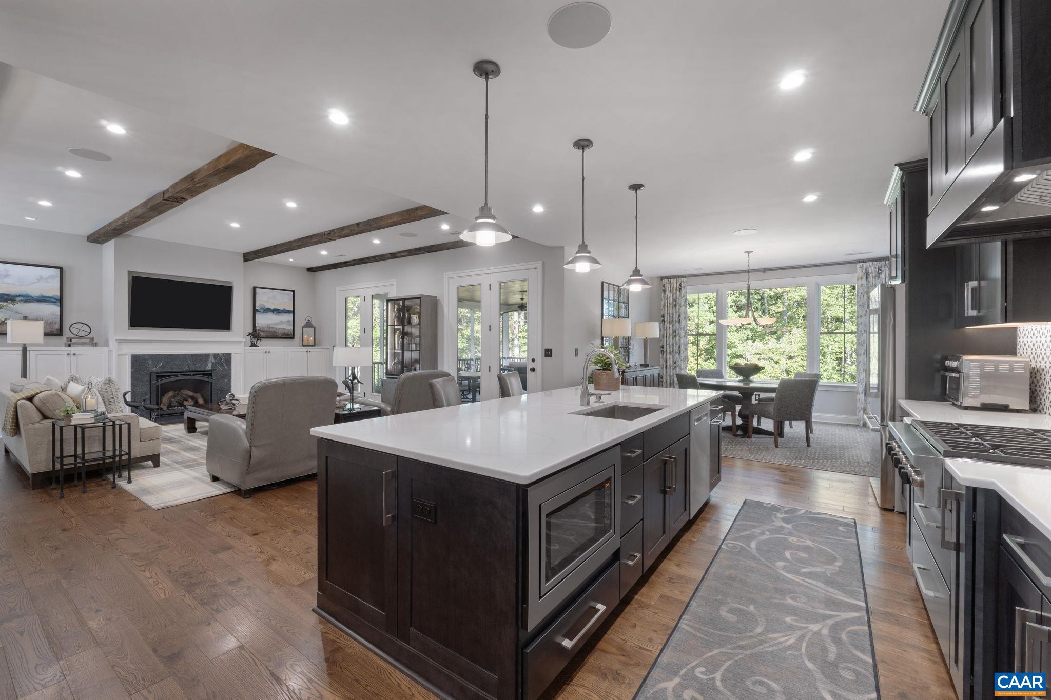 MEADOW BROOK - Residential