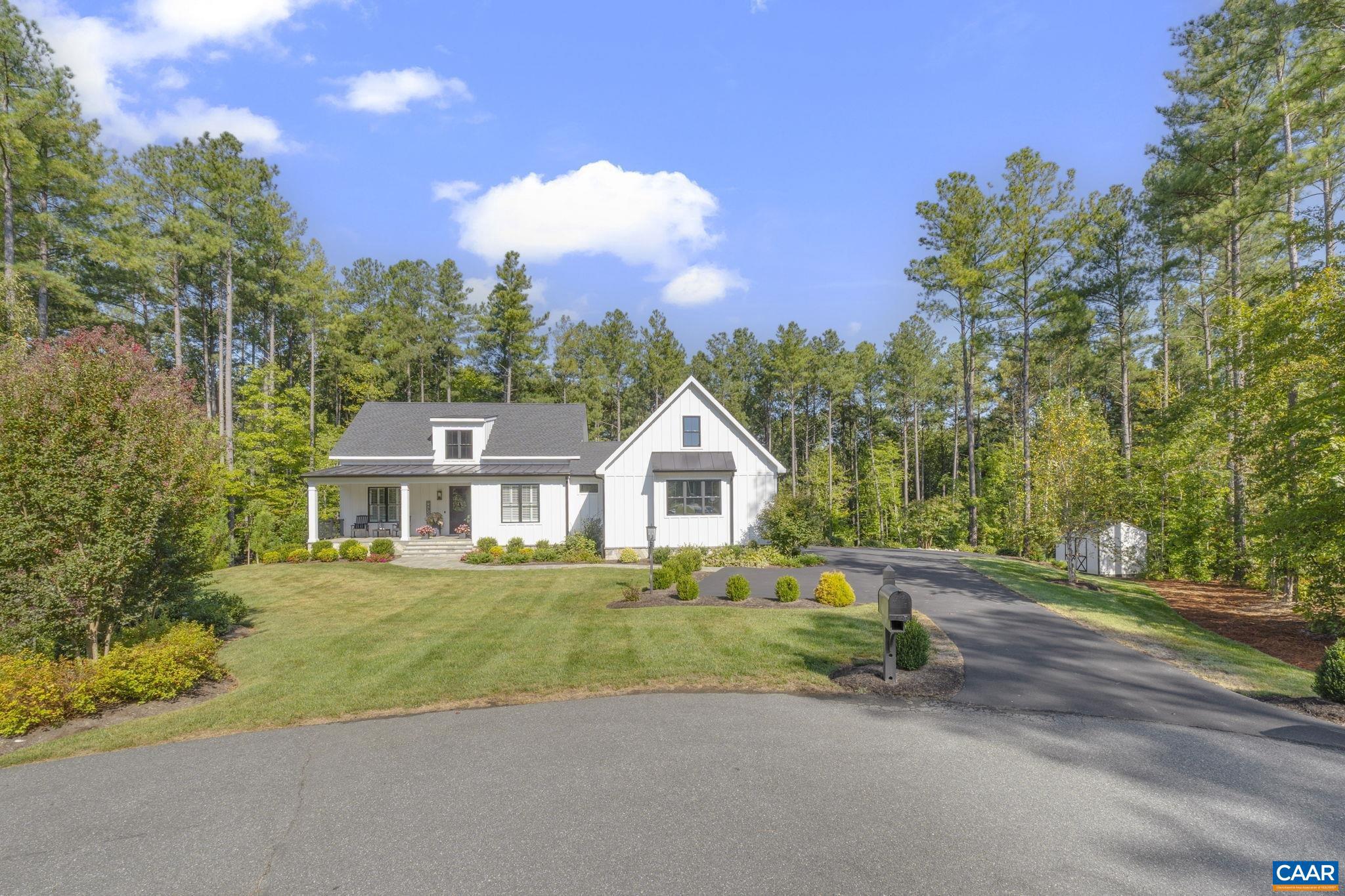 MEADOW BROOK - Residential