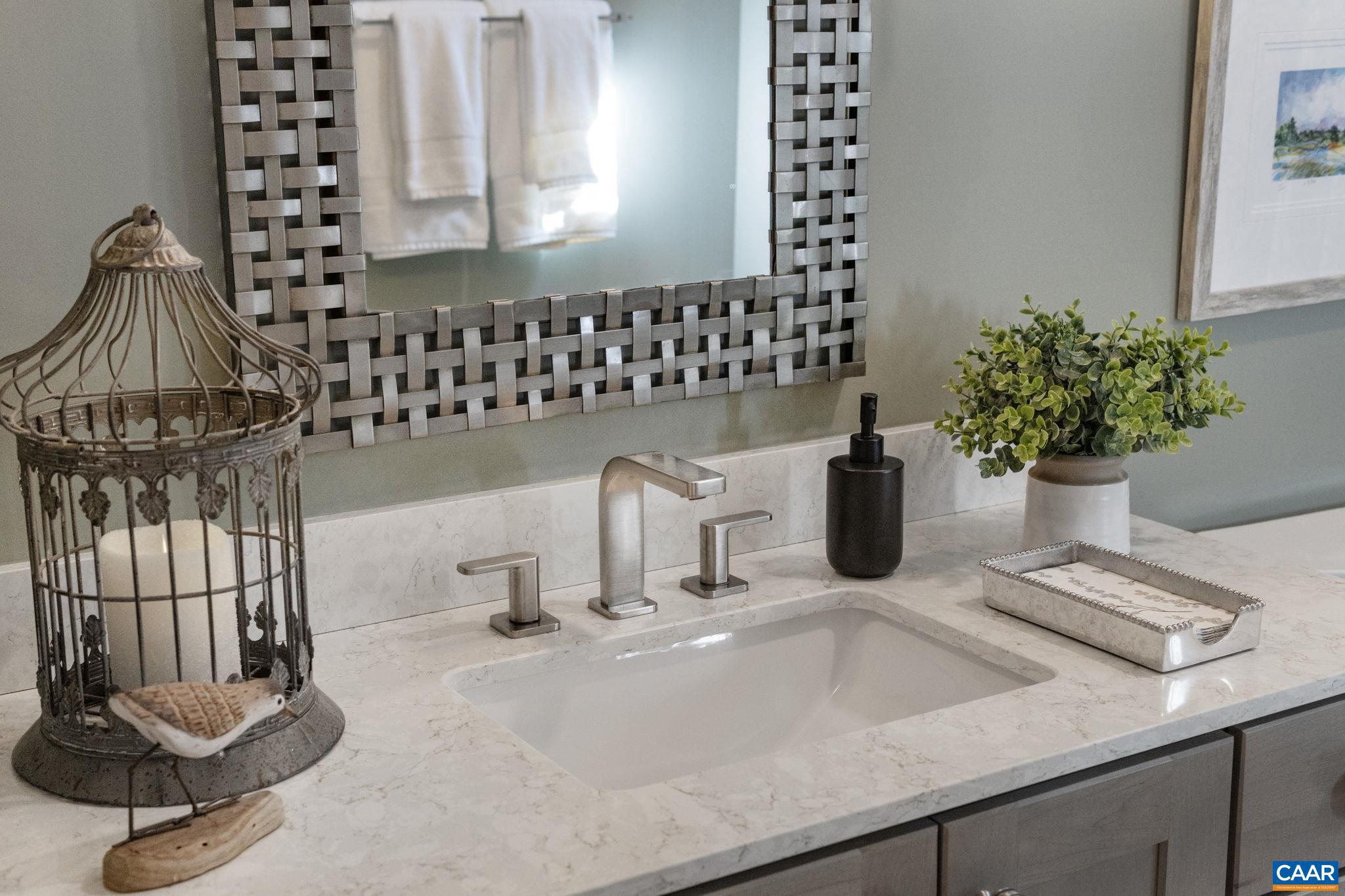 MEADOW BROOK - Residential