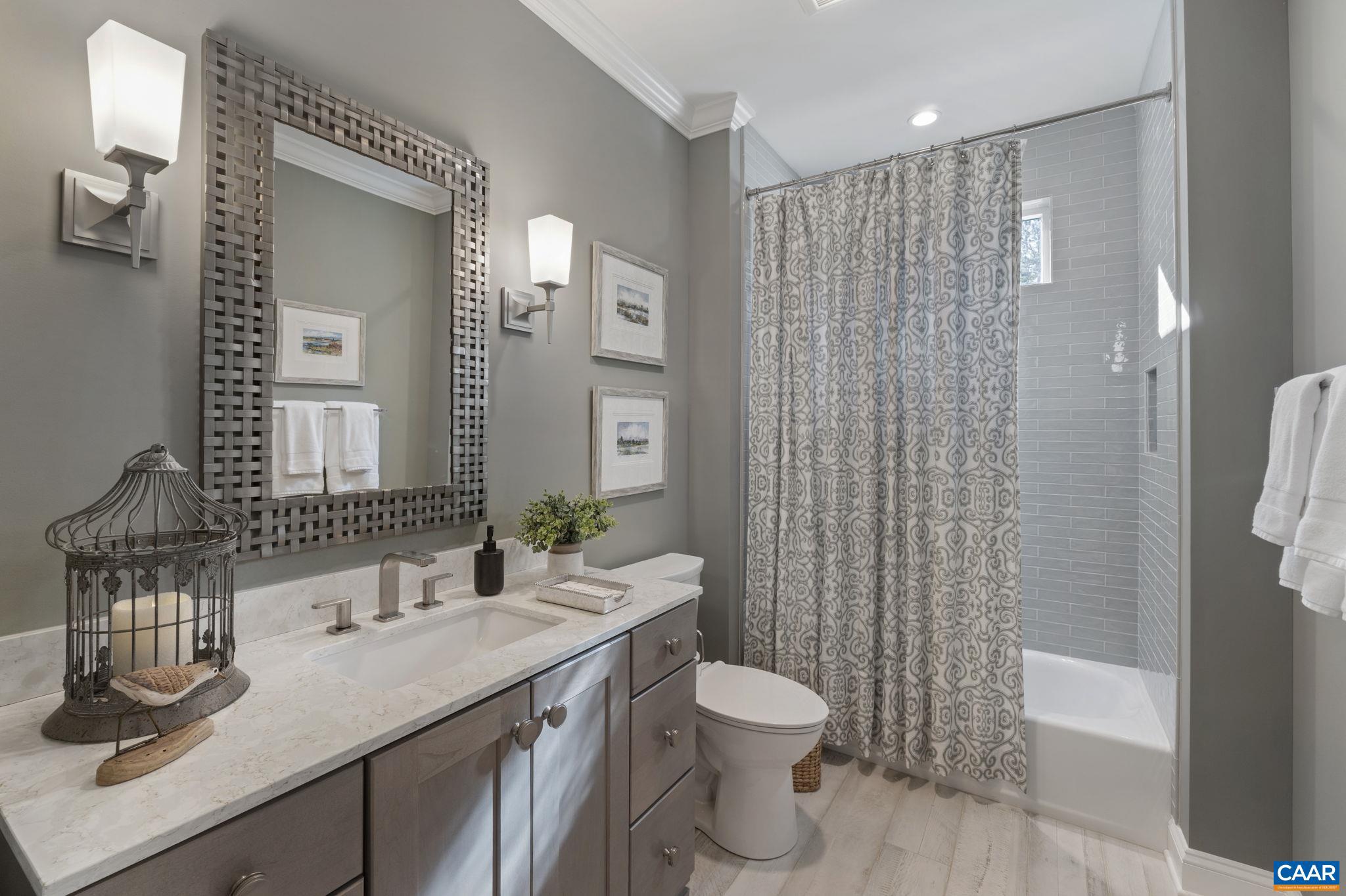 MEADOW BROOK - Residential