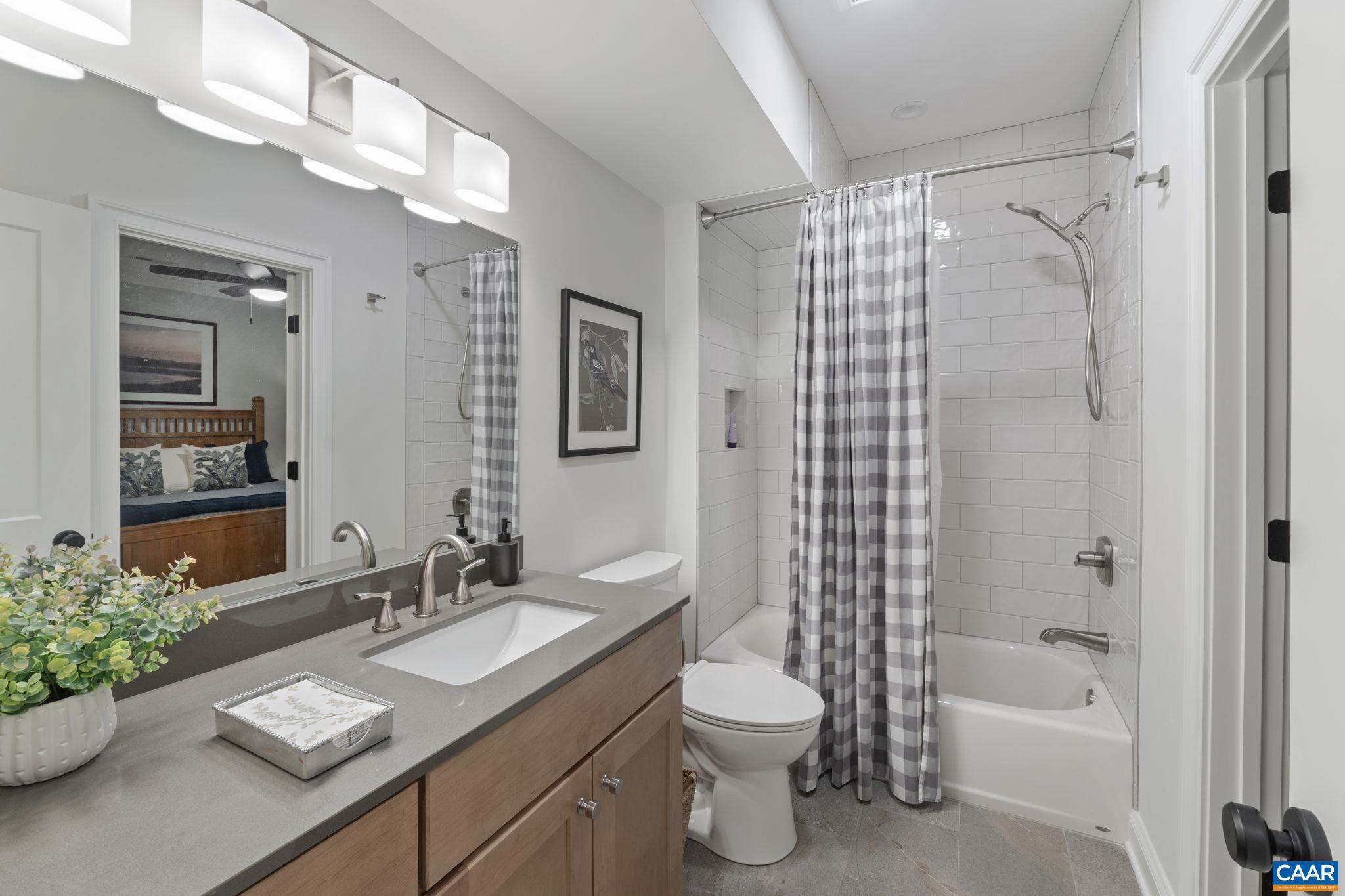 MEADOW BROOK - Residential