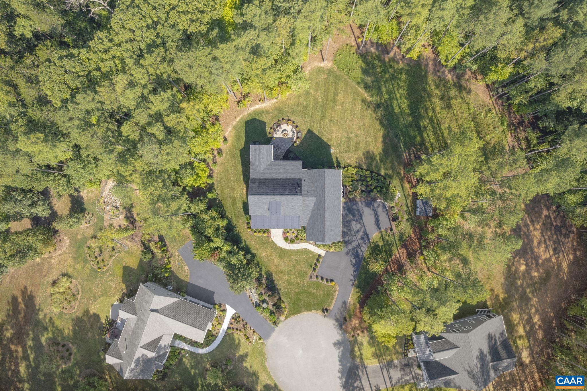 MEADOW BROOK - Residential