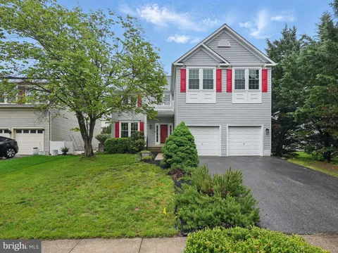 25546 Chilmark Drive, Chantilly, VA MLS: VALO2096158