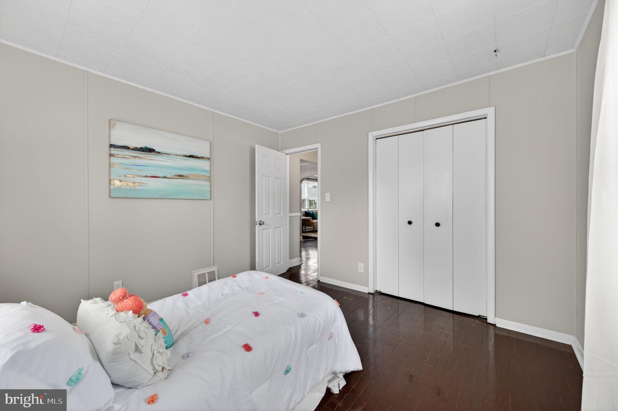 PARKVILLE - Residential
