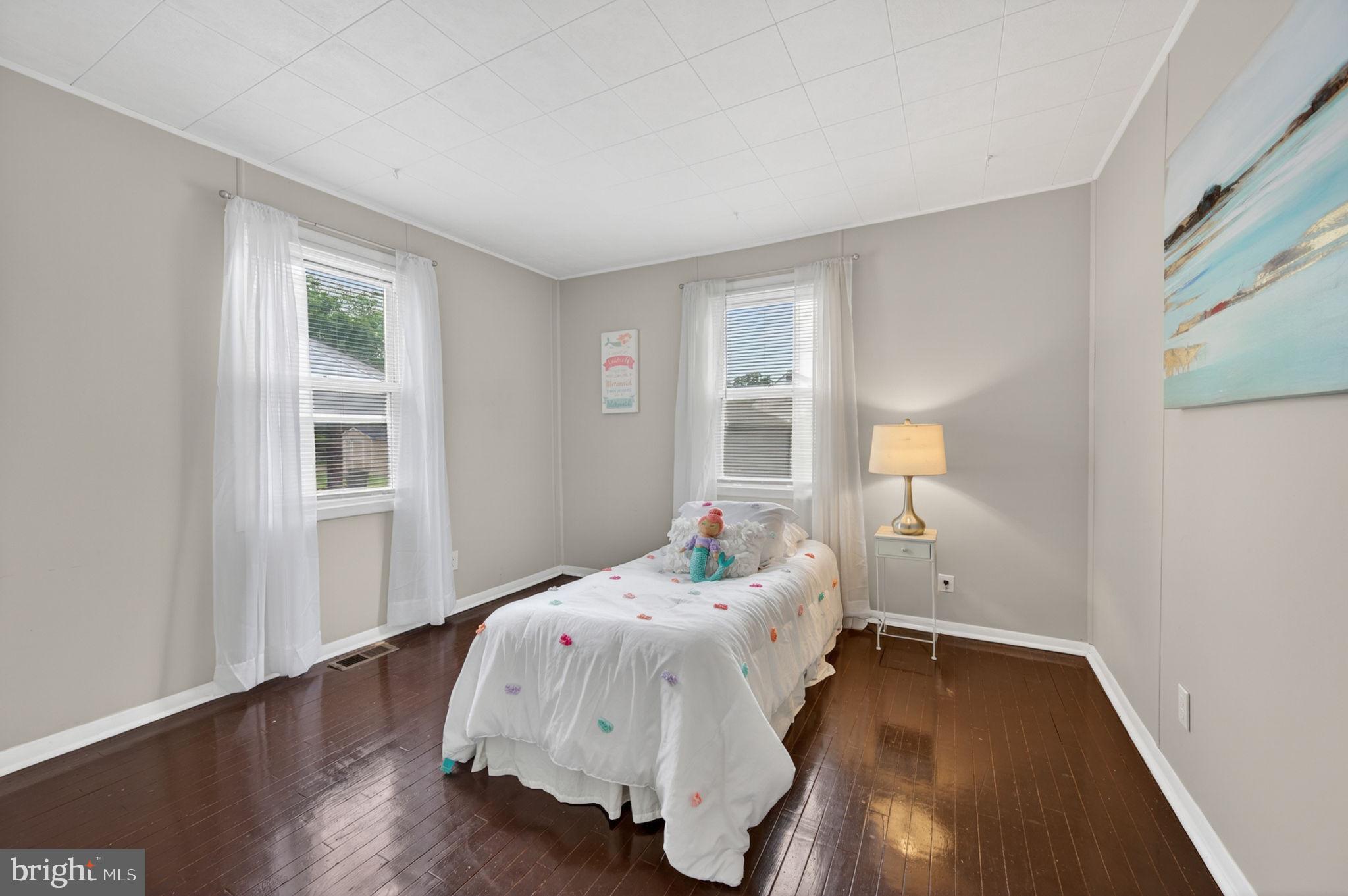 PARKVILLE - Residential