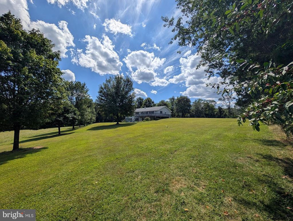 Photo of 635 Observatory Drive, LEWISBERRY, PA 17339 (MLS # PAYK2088796)