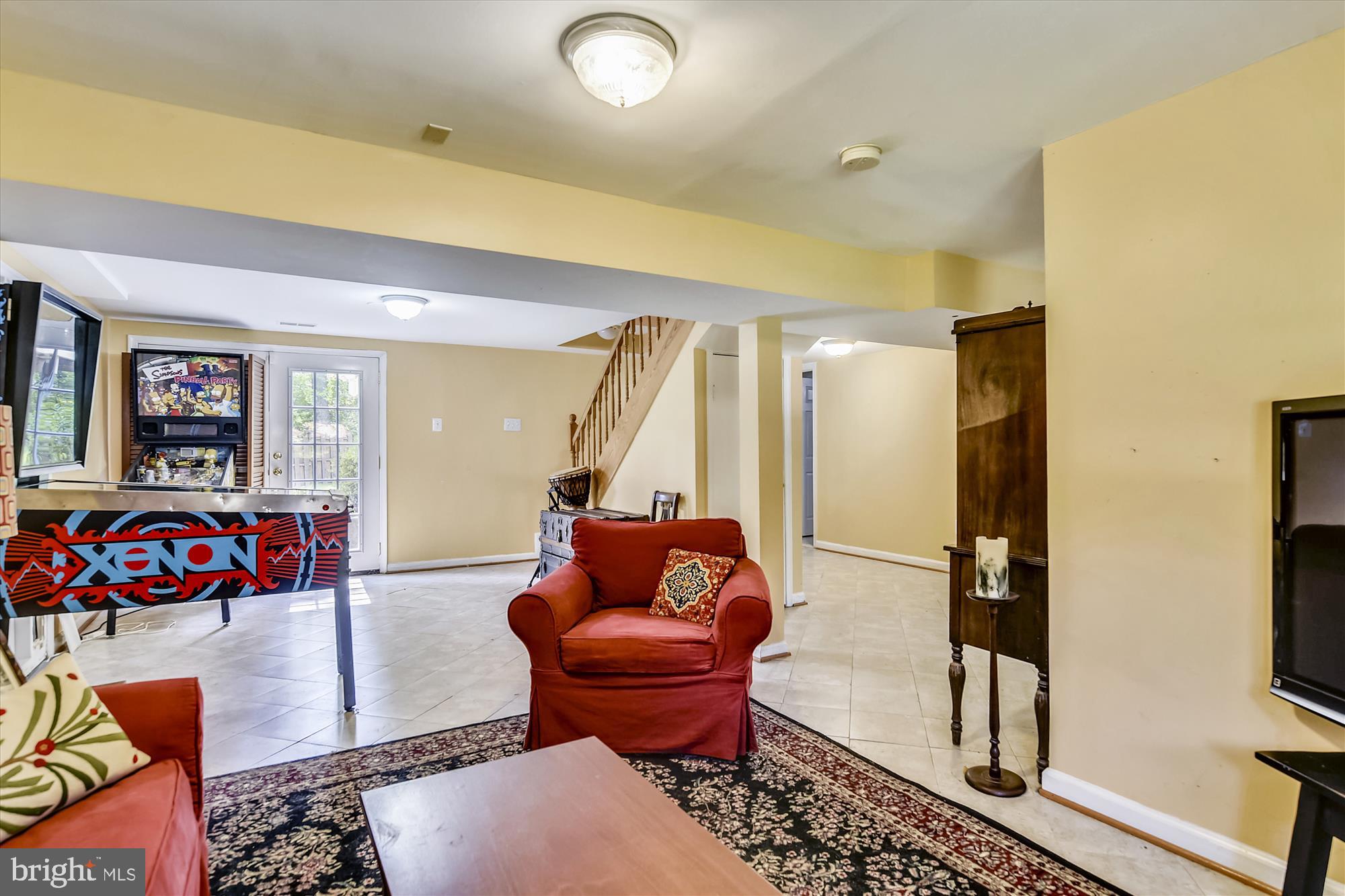 BRUIN HEIGHTS - Residential