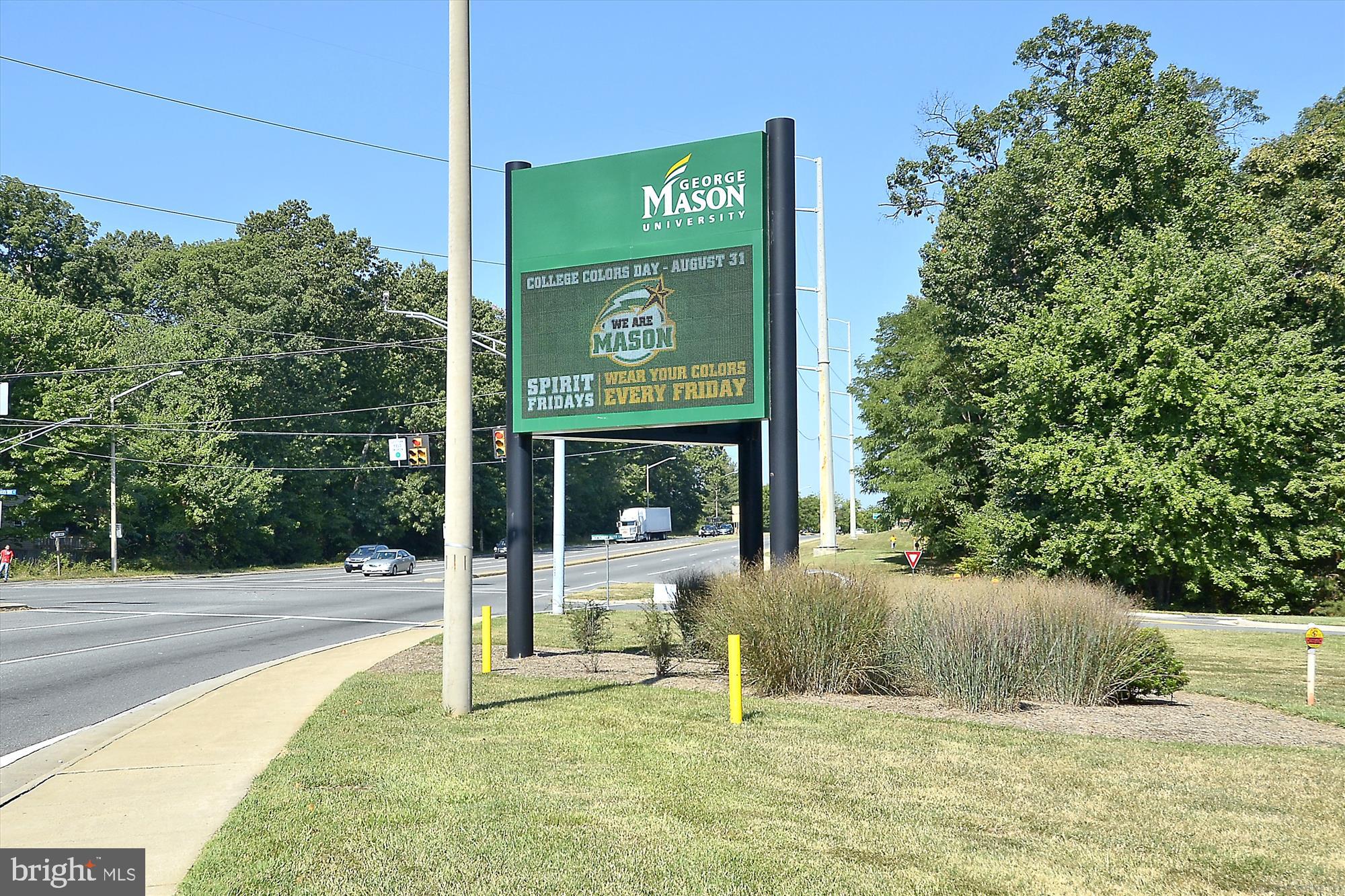 BRUIN HEIGHTS - Residential