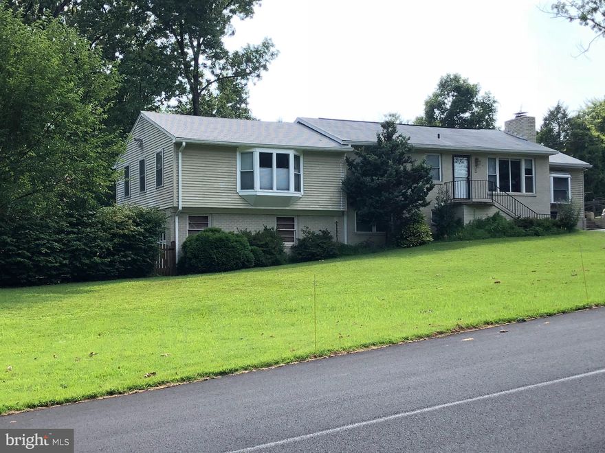 LOOKING FOR A GREAT HOME WITH GREEN ENERGY, NO HOA, OVER 1/2 ACRE, NEAR METRO IN A CONVENIENT CLOSE-IN LOCATION??!!  WELCOME TO CAROL STREET - A IN FAIRFAX CITY -  NICELY SITUATED 4BR/3BA 2-LEVEL HOME WITH SOLAR ENERGY ** UPDATED KITCHEN WITH LOTS OF STORAGE, GAS COOKING AND SLIDING GLASS DOOR TO LARGE DECK  ** NICE BRIGHT FAMILY ROOM OFF KITCHEN WITH VAULTED CEILING, SKYLIGHTS AND BAY WINDOW ** CHARMING LIVING ROOM WITH CUSTOM FIREPLACE AND LARGE PICTURE WINDOW ** GREAT SPACE IN MASTER RETREAT ON MAIN LEVEL WITH BAY WINDOW, HARDWOODS, WALK-IN CLOSET/OFFICE AND ENSUITE ** 2 ADDT BEDROOMS AND HALL BATH ON UPPER LEVEL ** LOWER LEVEL HAS REC ROOM, BEDROOM AND BATHROOM, LAUNDRY AREA AND WALKOUT TO PATIO ** LARGE NEWER DECK IS READY FOR ENTERTAINING AND WALKS DOWN TO FLAT FENCED IN REAR YARD ** LONG DRIVEWAY WITH CUSTOM GATE ACCESSES TWO CAR GARAGE ** ADDITIONAL BASKETBALL/SPORT COURT ** ANOTHER DRIVEWAY IS CIRCULAR AT THE FRONT OF THE HOME AND IS CONVENIENT TO ACCESS FRONT AND SIDE DOORS ** COMMUTER CONVENIENT LOCATION NEAR RTE 66 / RTE 50 / RTE 29 / JERMANTOWN RD ** CLOSE TO SCHOOLS, SHOPS, RESTAURANTS, SERVICES, METRO ** CITY OF FAIRFAX AMENITIES AND SERVICES **