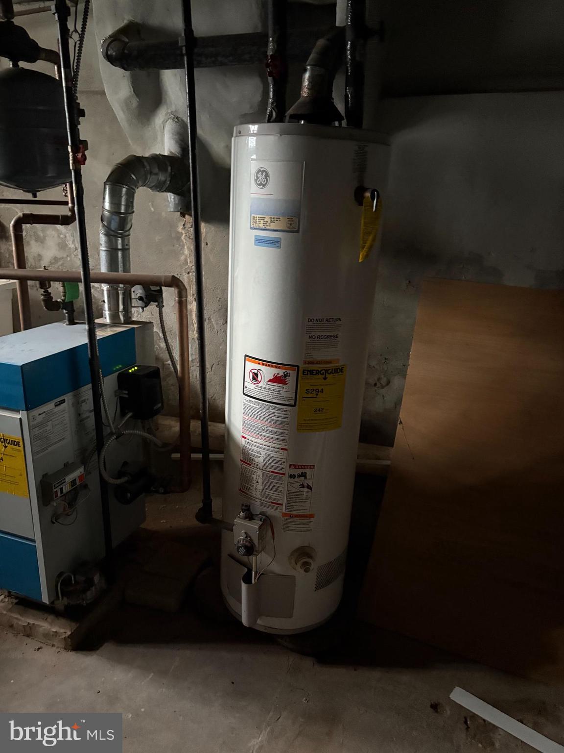 KENSINGTON - Residential