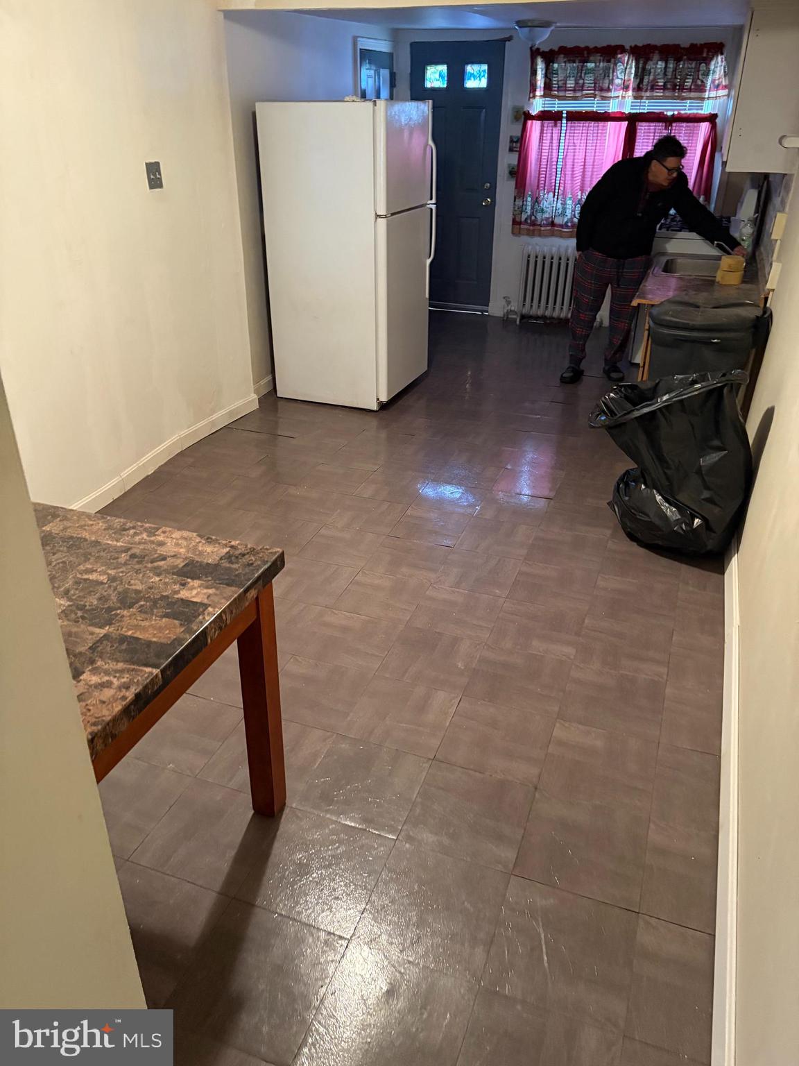 KENSINGTON - Residential