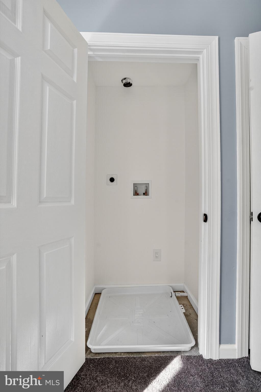 WAVERLY - Residential