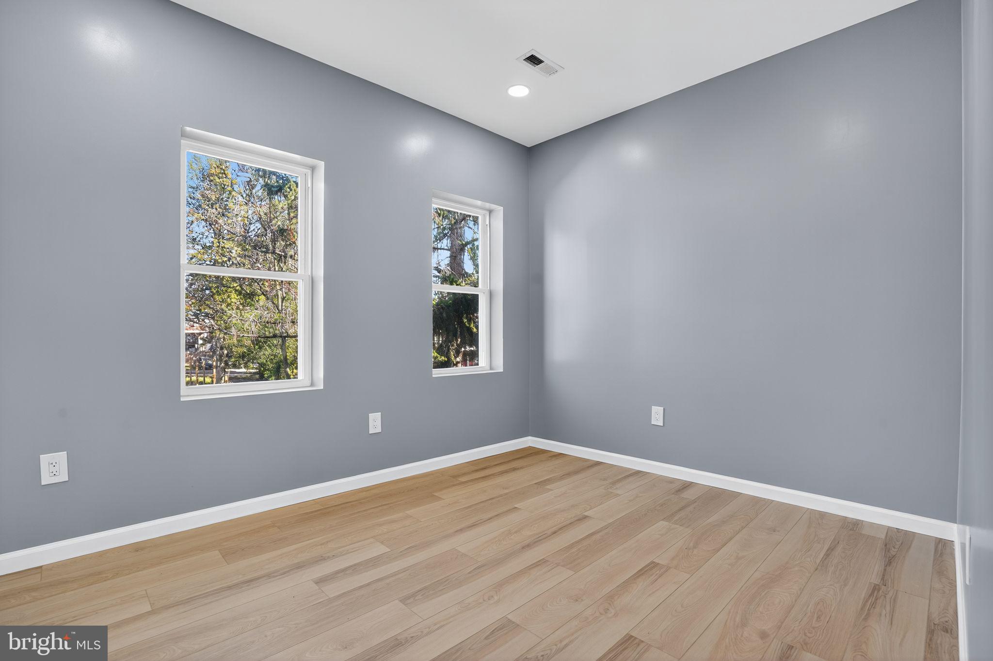 WAVERLY - Residential