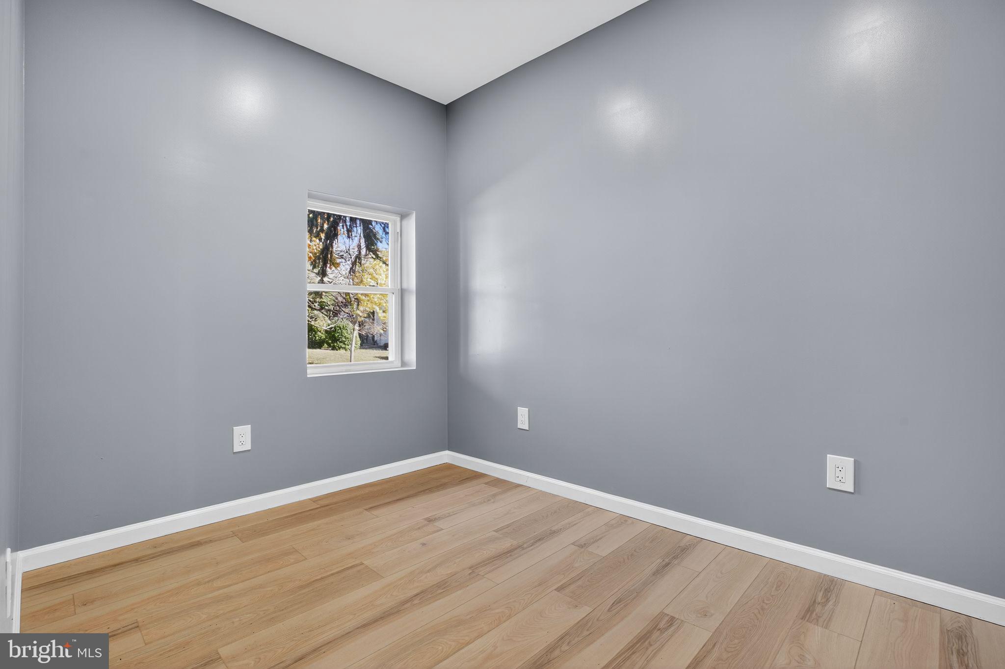 WAVERLY - Residential