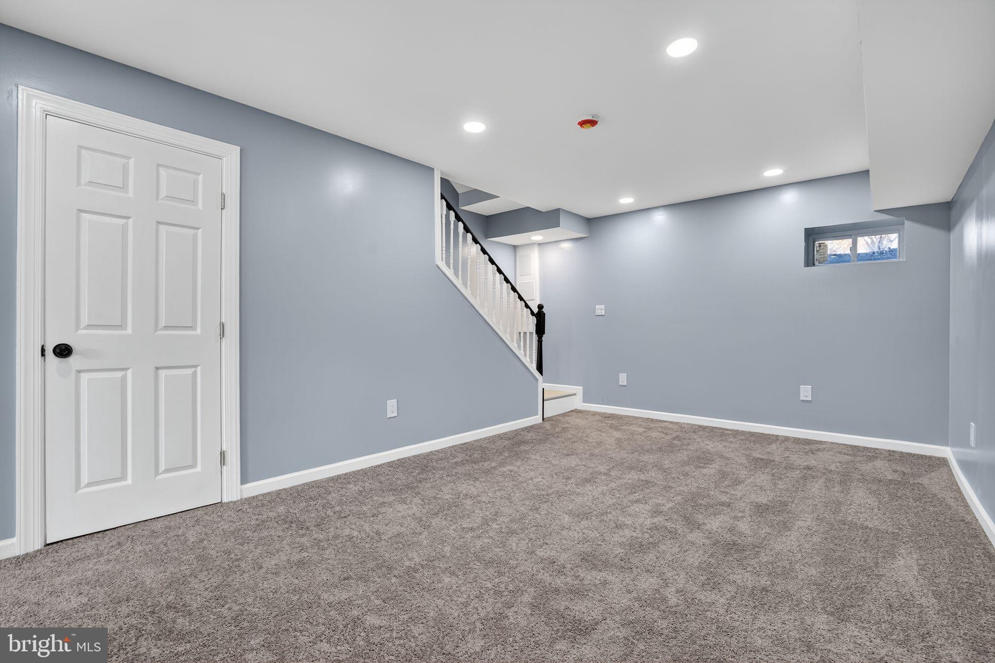 WAVERLY - Residential