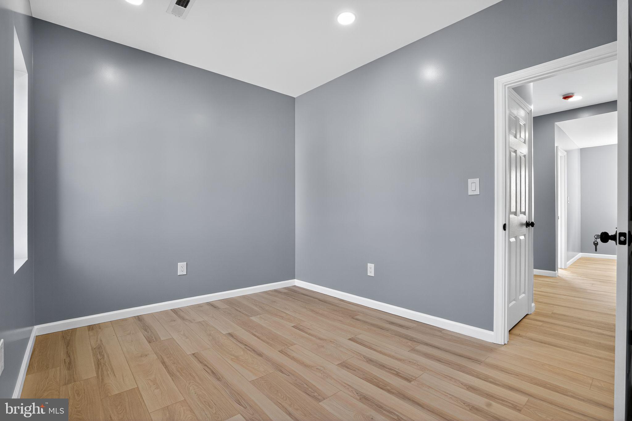 WAVERLY - Residential