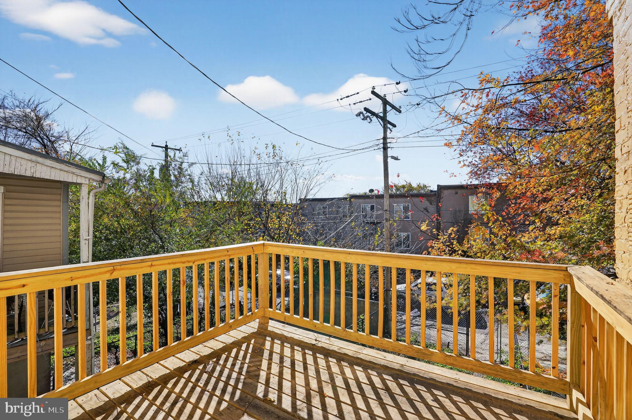 WAVERLY - Residential