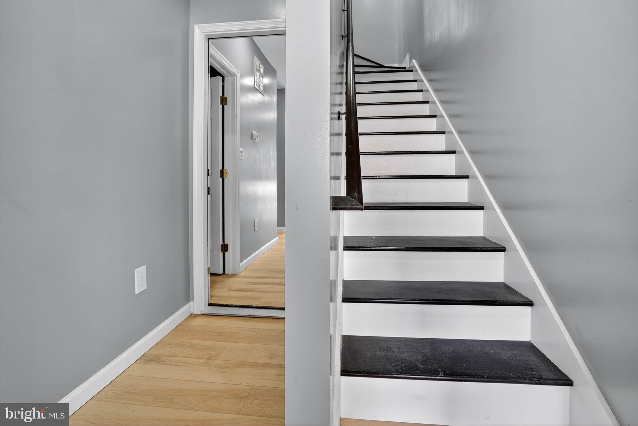 WAVERLY - Residential