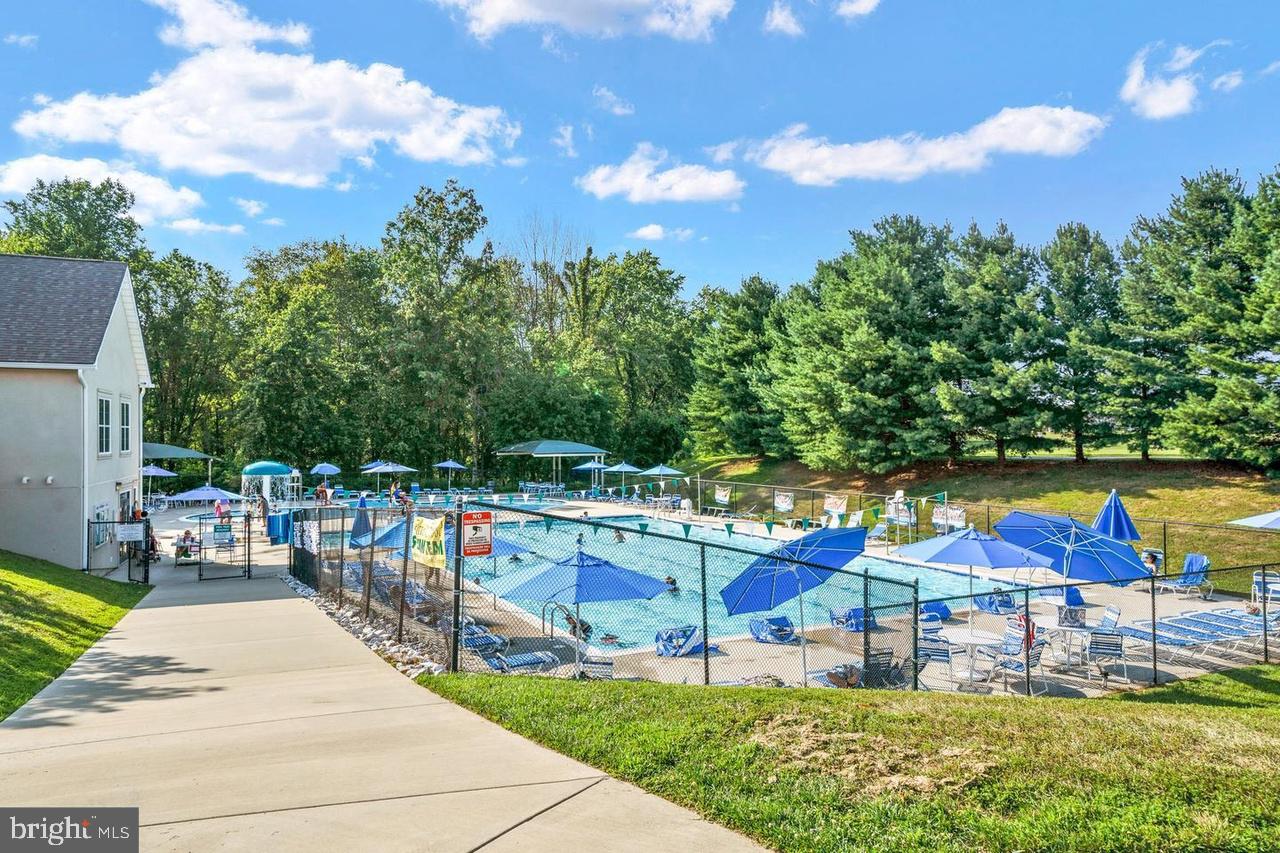 WAVERLY WOODS - Residential Lease