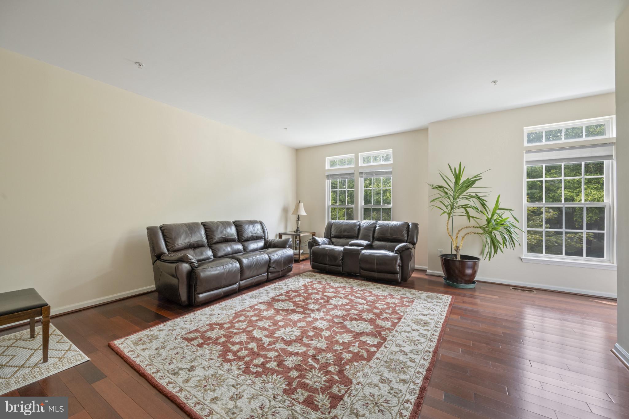 WAVERLY WOODS - Residential Lease