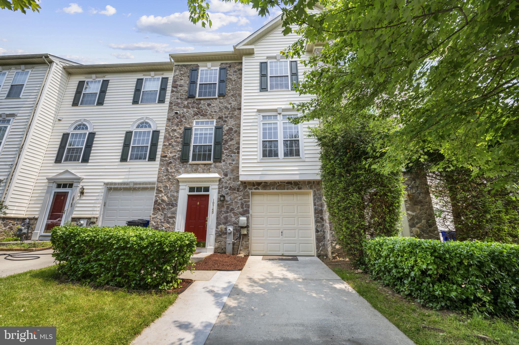 WAVERLY WOODS - Residential Lease