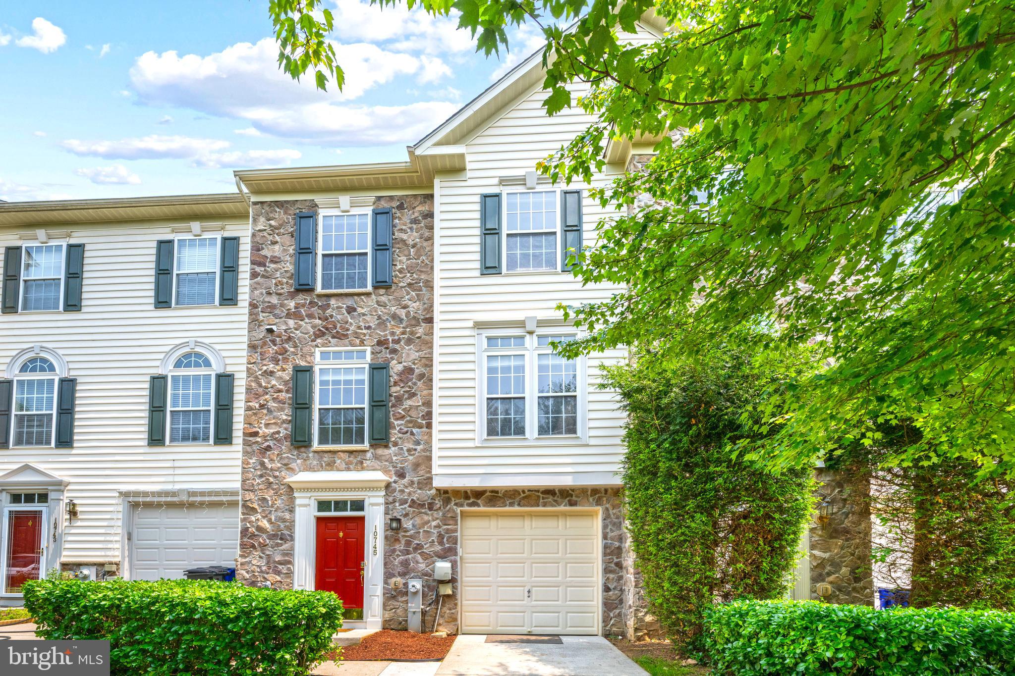 WAVERLY WOODS - Residential Lease