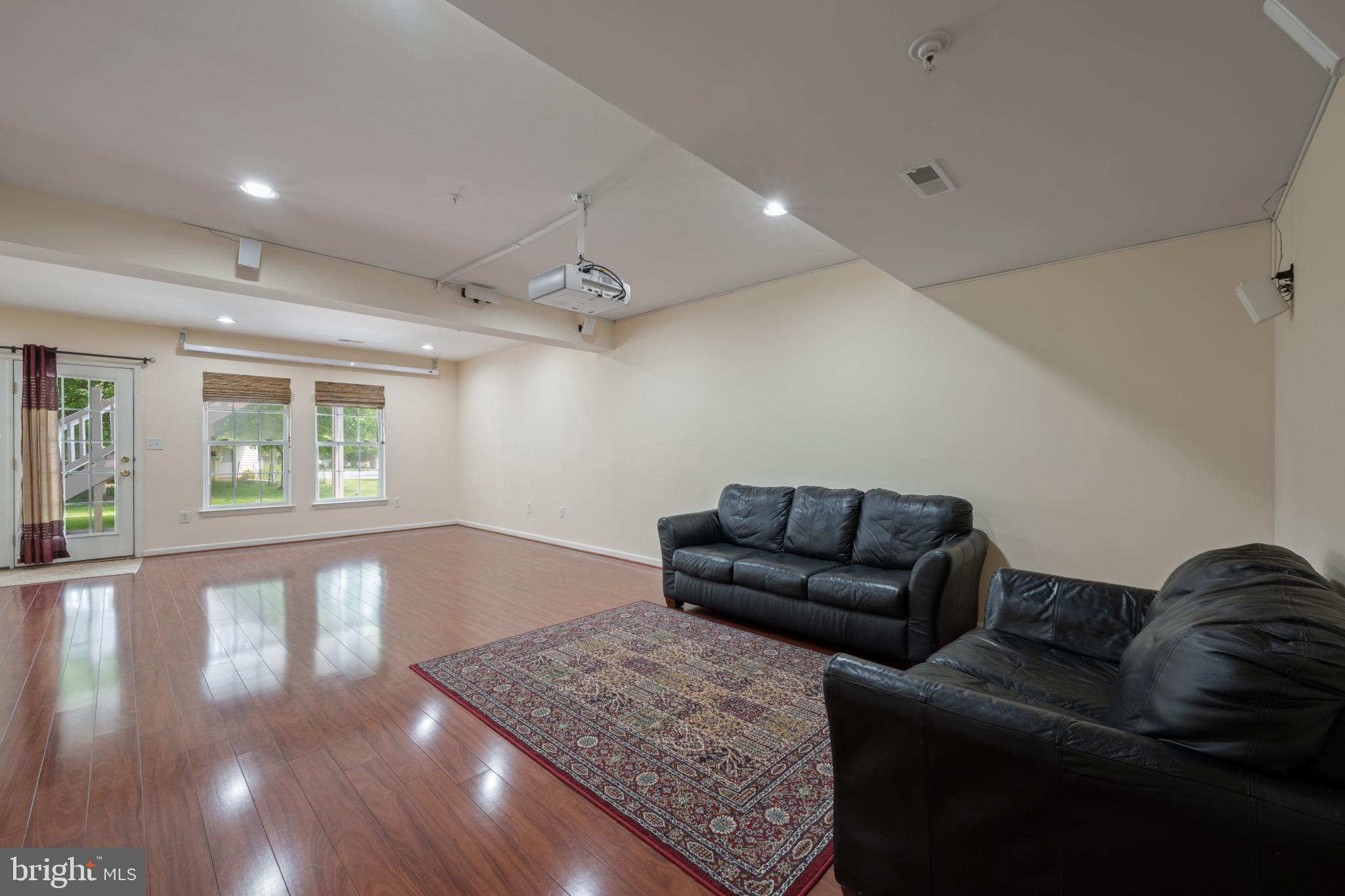 WAVERLY WOODS - Residential Lease