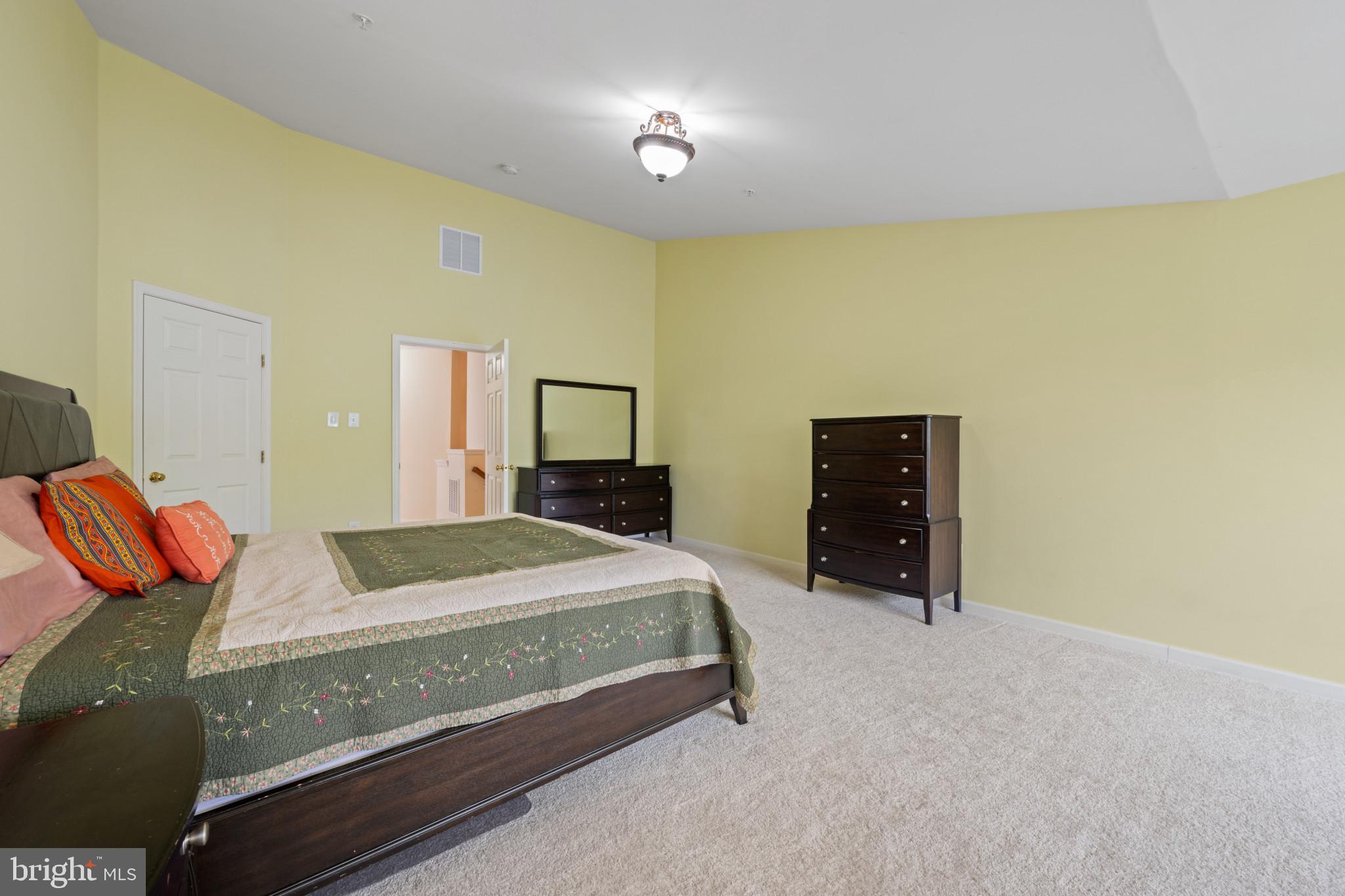 WAVERLY WOODS - Residential Lease