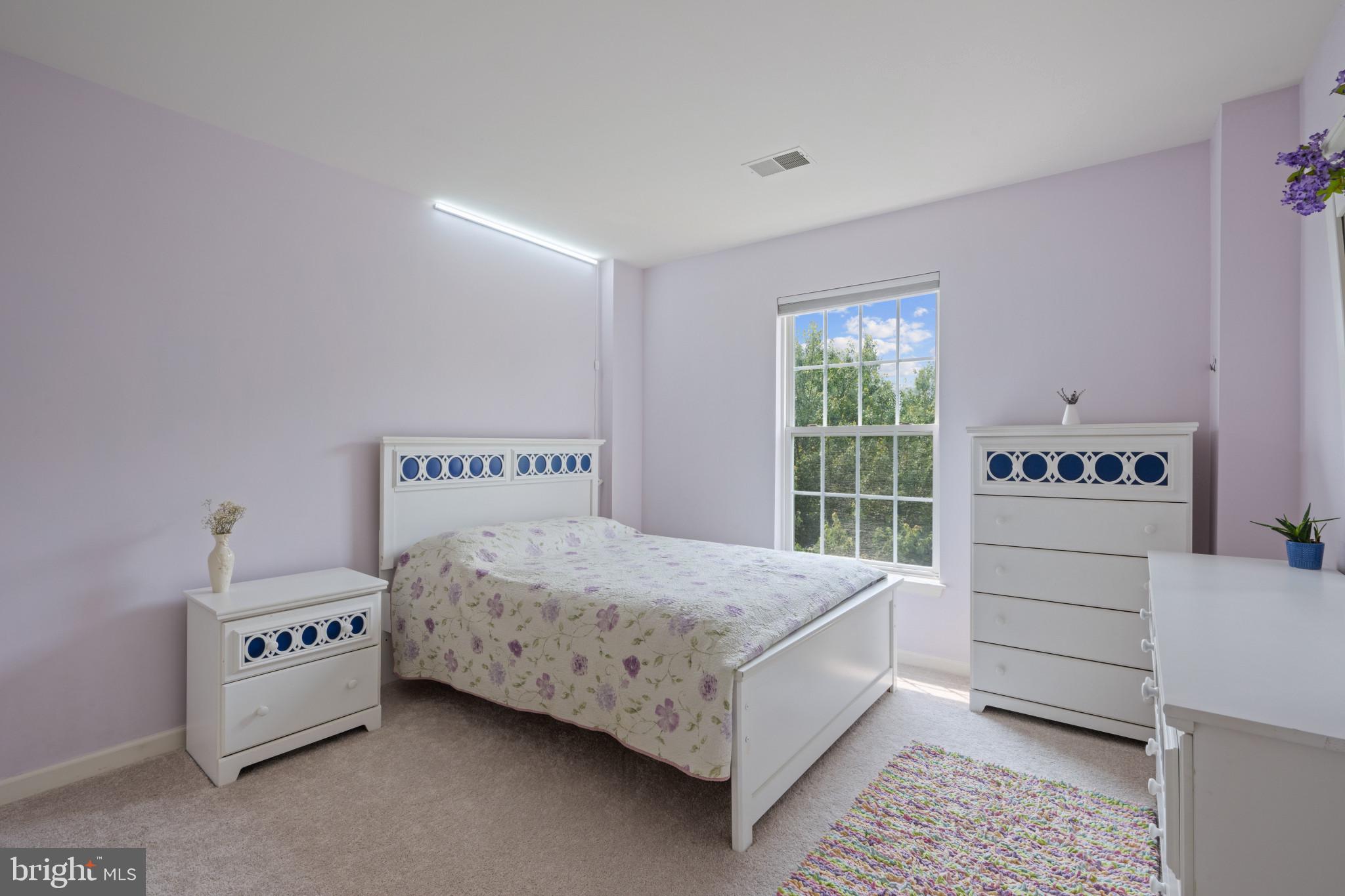 WAVERLY WOODS - Residential Lease