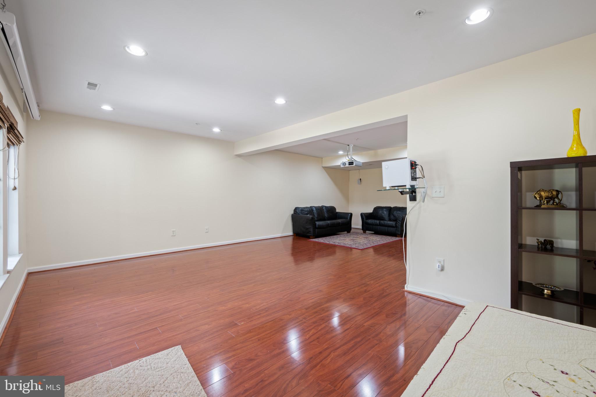 WAVERLY WOODS - Residential Lease