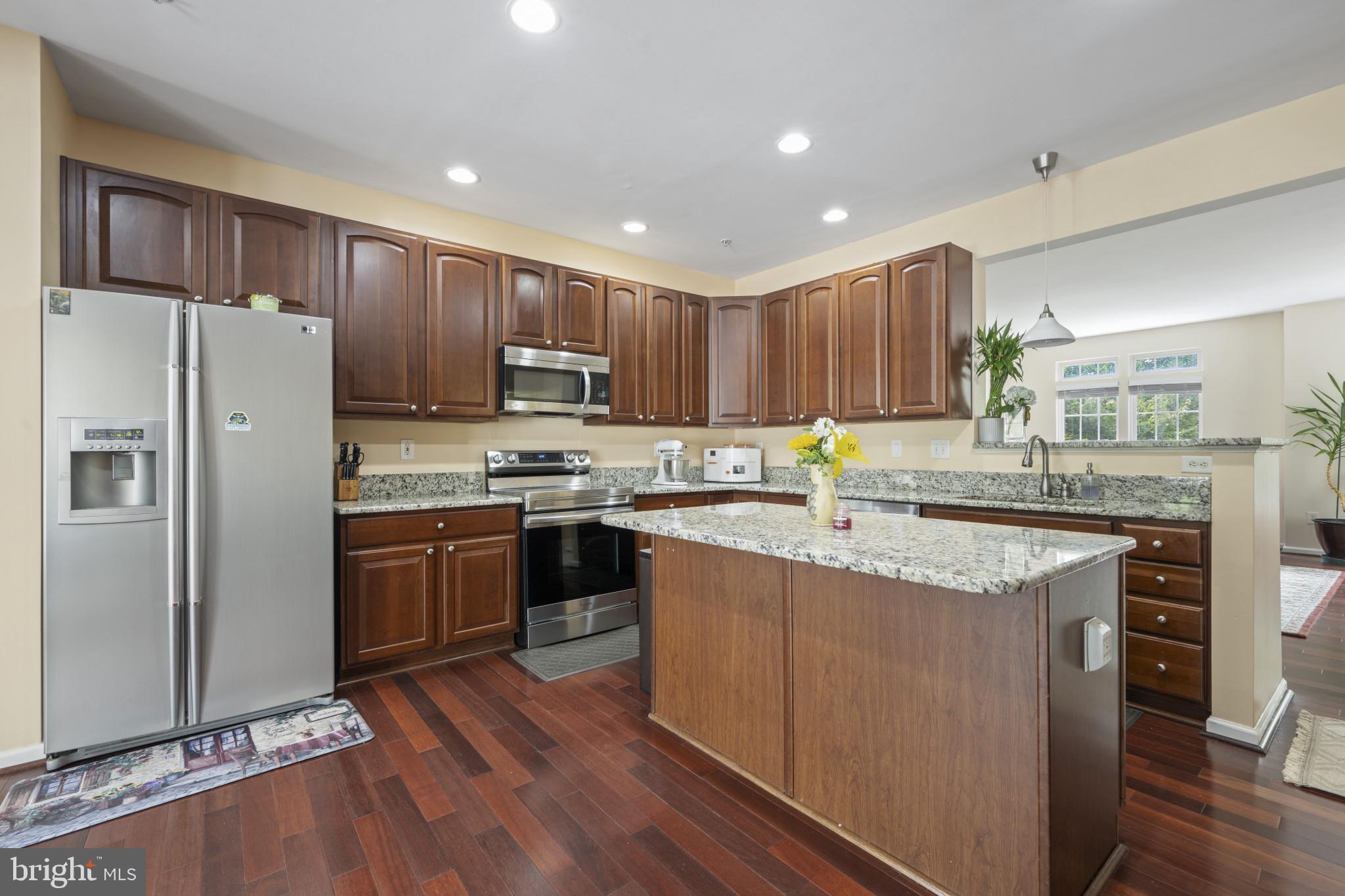 WAVERLY WOODS - Residential Lease