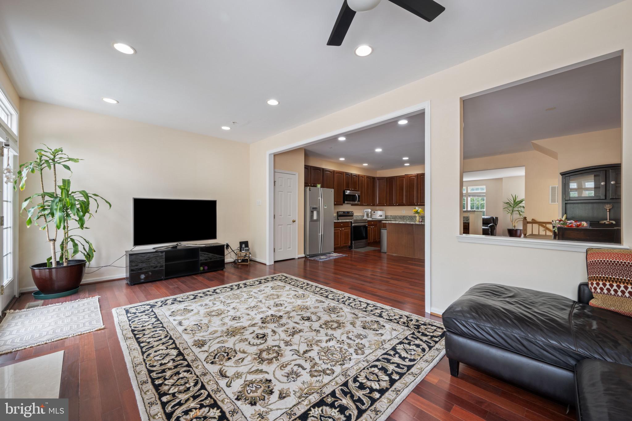 WAVERLY WOODS - Residential Lease