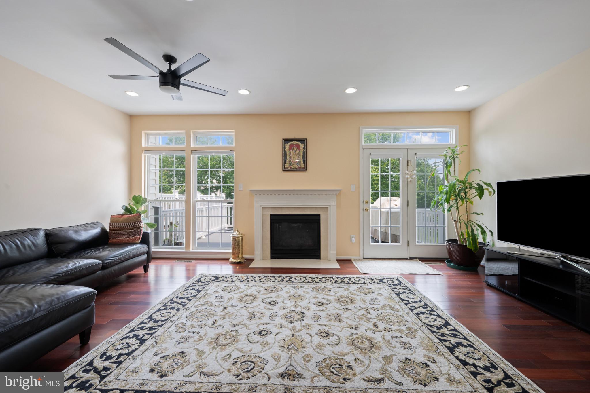 WAVERLY WOODS - Residential Lease