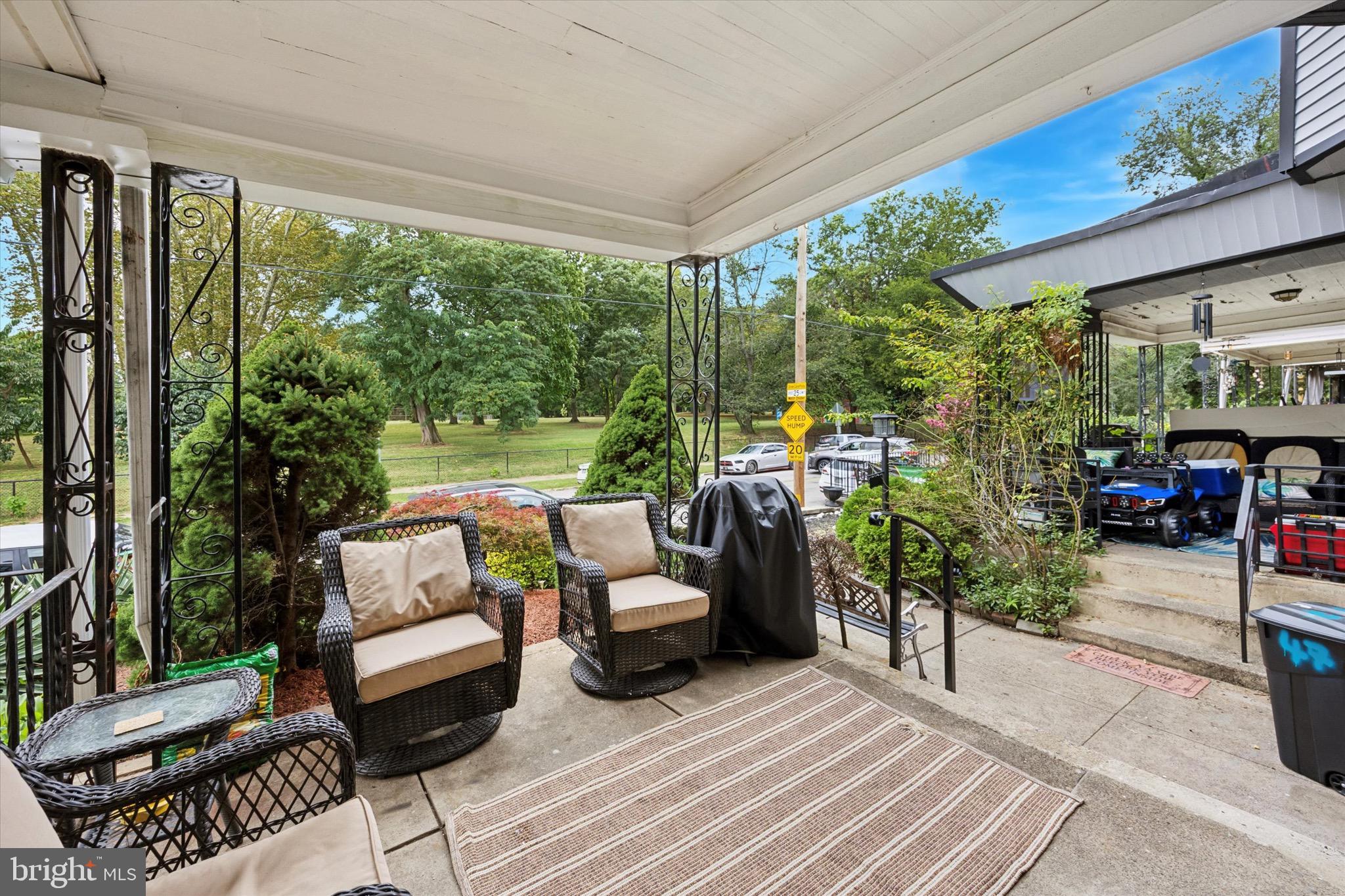 GERMANTOWN - Residential