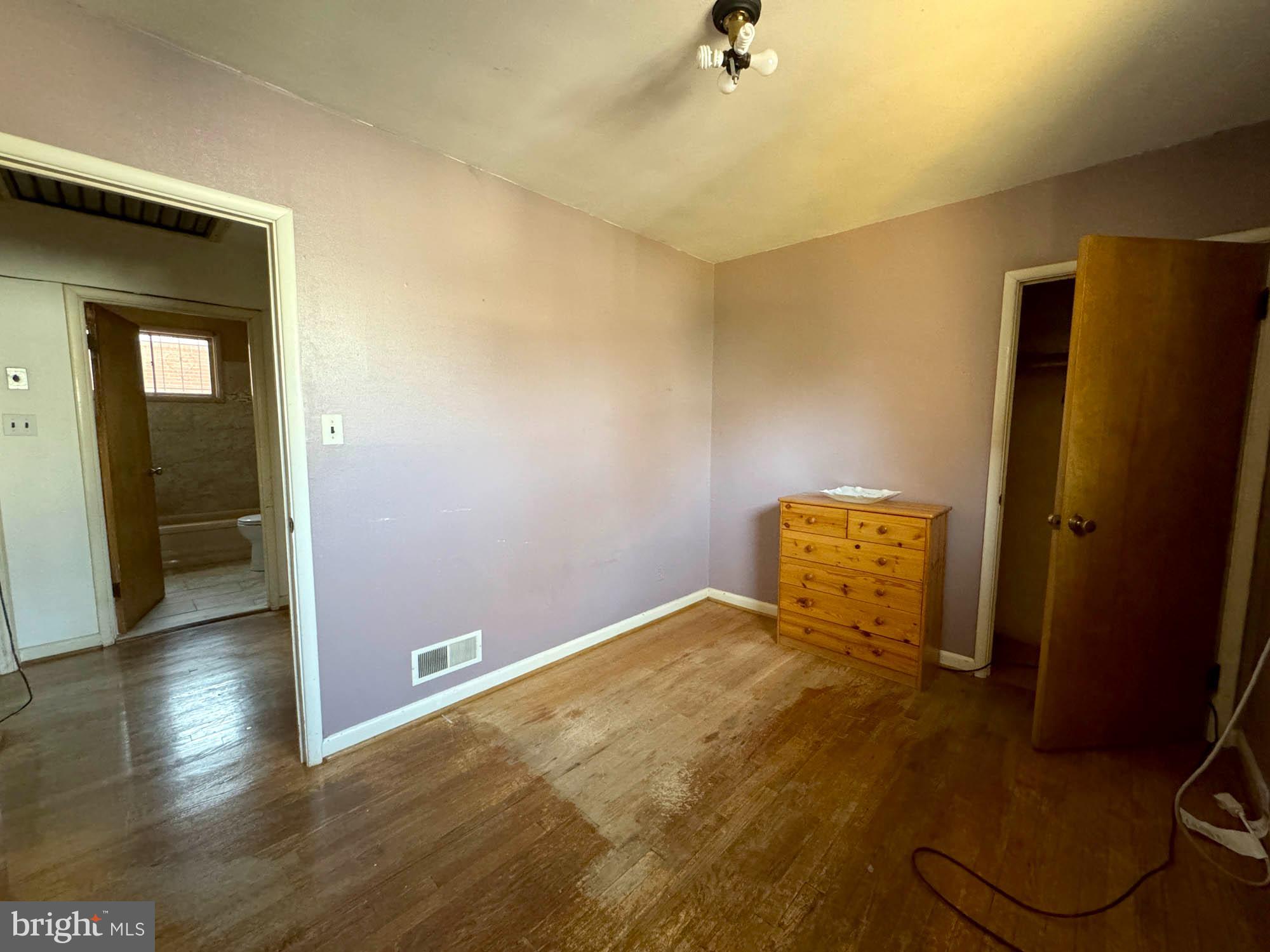 MOUNT WASHINGTON - Residential