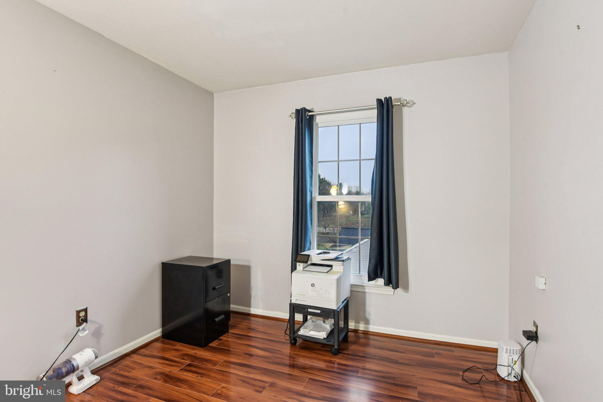 FOUR SEASONS ESTATES - Residential