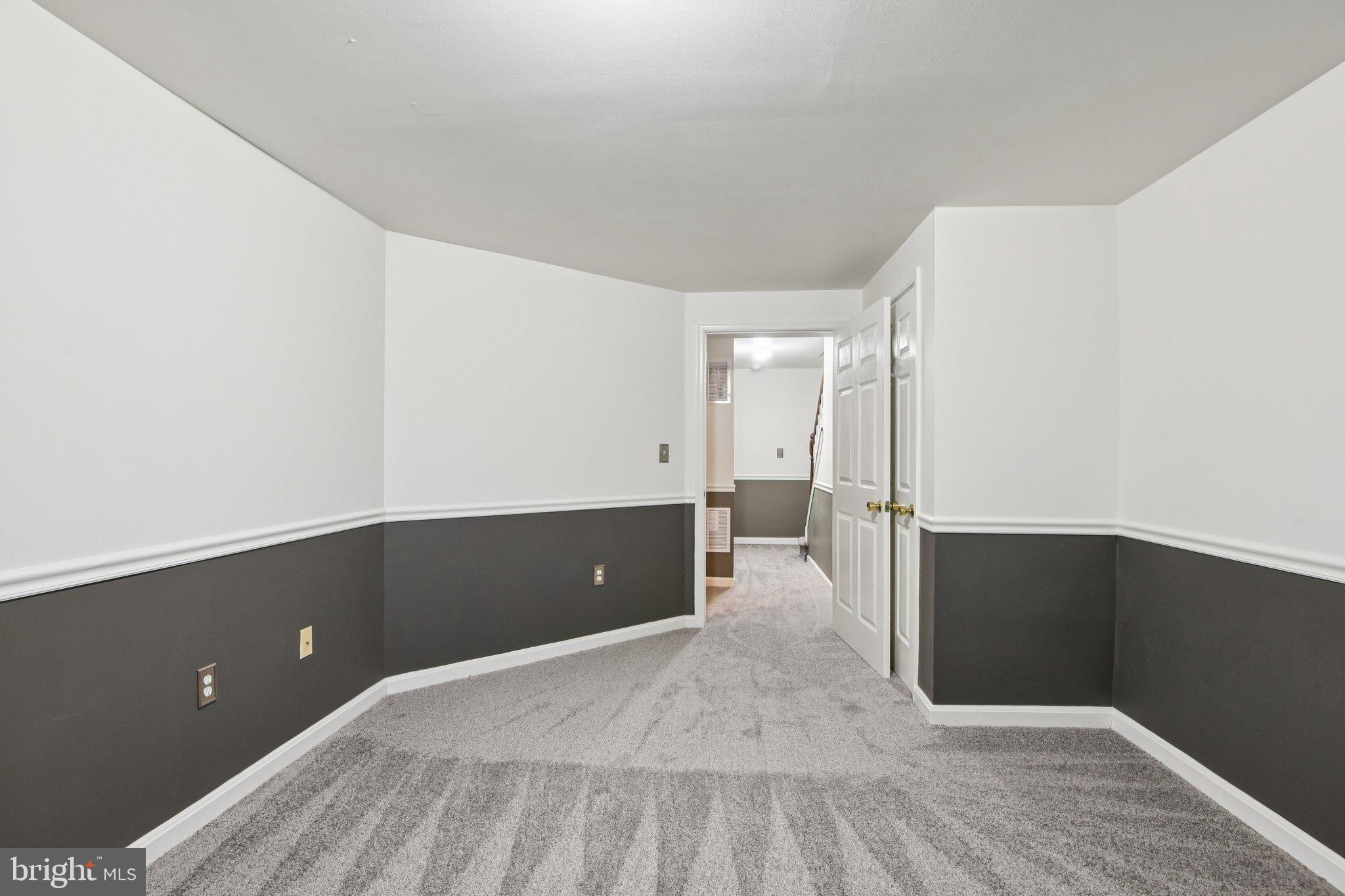 FOUR SEASONS ESTATES - Residential